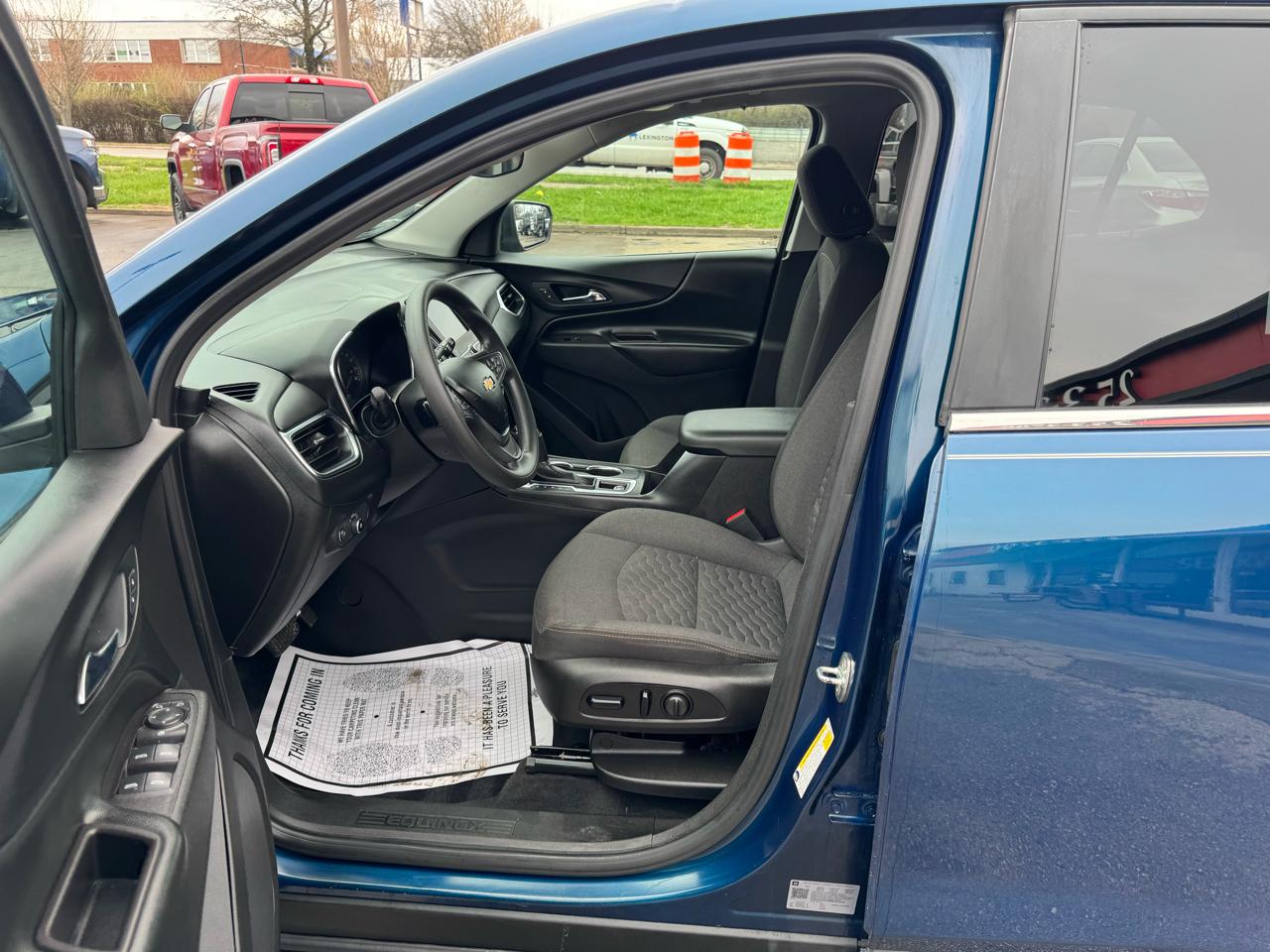 Chevrolet Equinox FWD 4dr LT w/1LT 2021