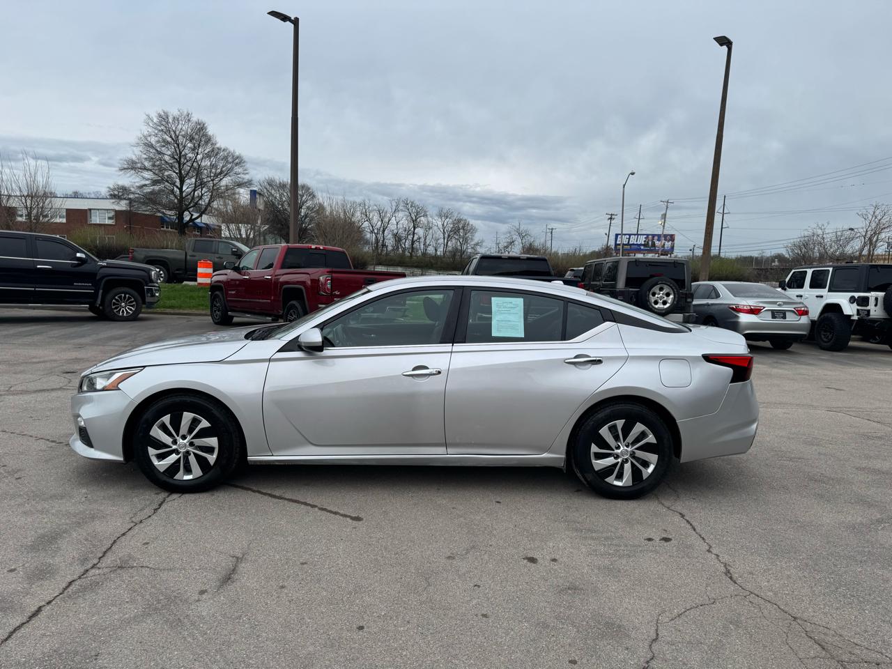 Nissan Altima 2.5 S Sedan 2020