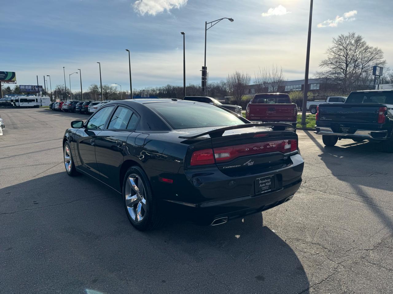 Dodge Charger 4dr Sdn RT RWD 2014