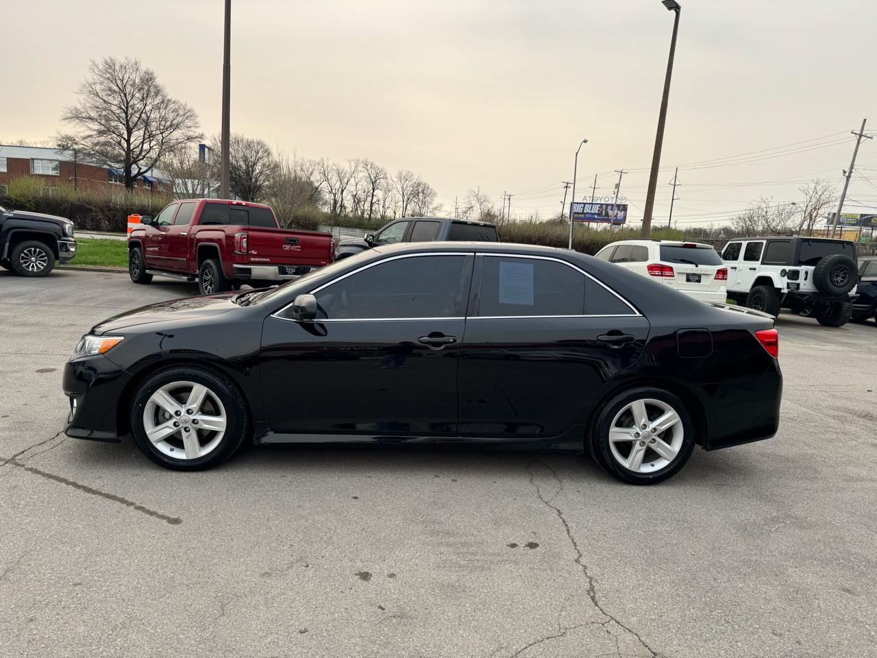 Toyota Camry 2014.5 4dr Sdn I4 Auto SE Sport (Natl) 2014