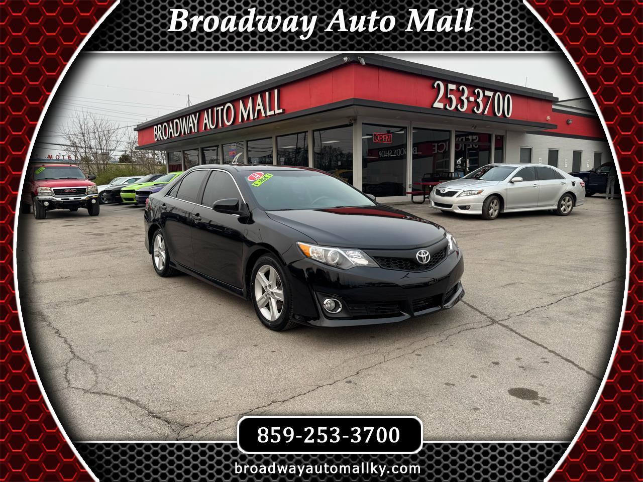 Toyota Camry 2014.5 4dr Sdn I4 Auto SE Sport (Natl) 2014