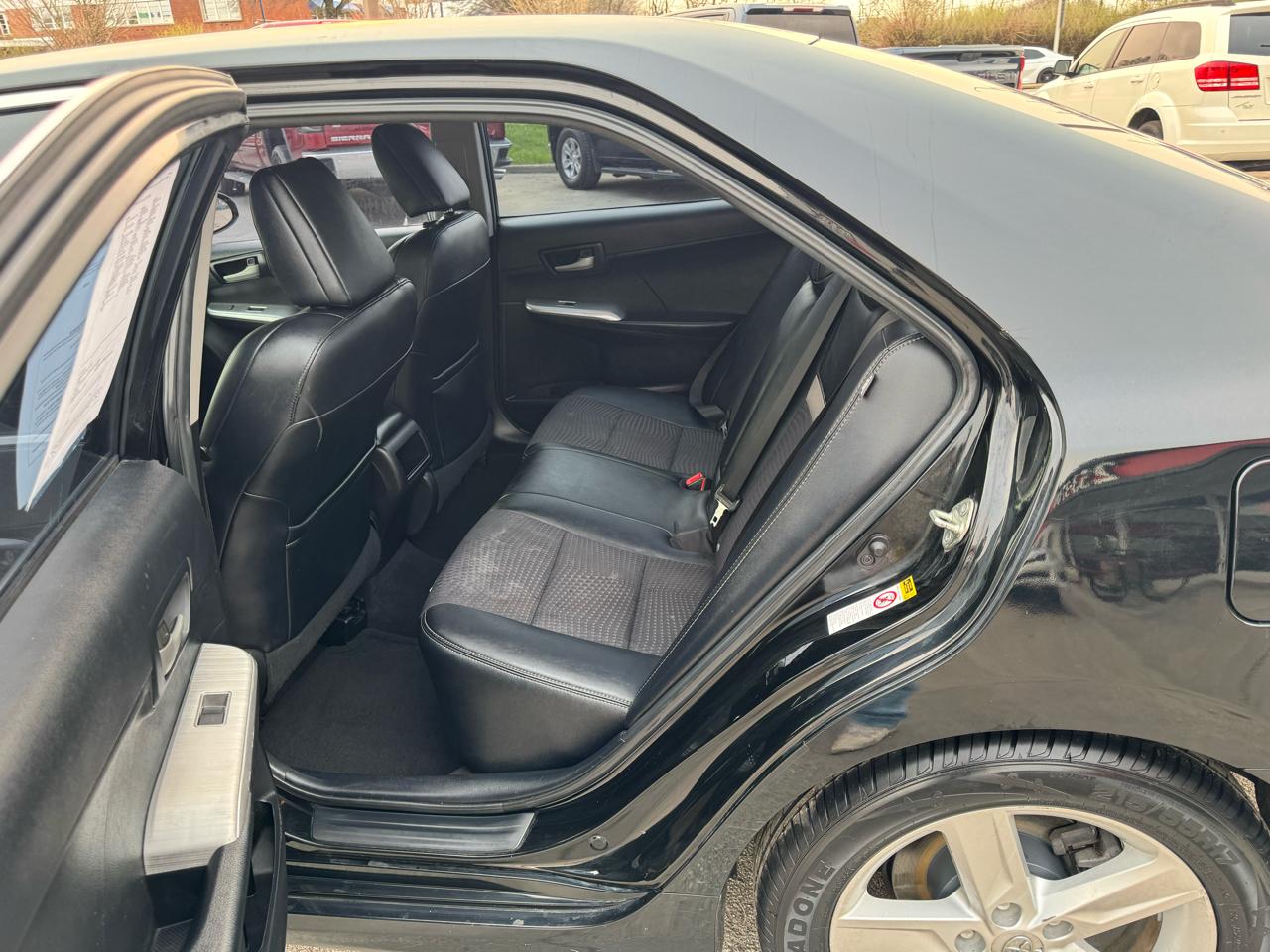 Toyota Camry 2014.5 4dr Sdn I4 Auto SE Sport (Natl) 2014