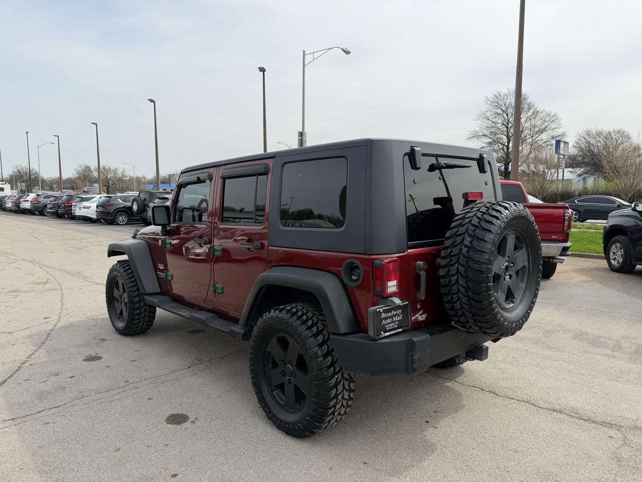 Jeep Wrangler 4WD 4dr Unlimited Sahara 2008