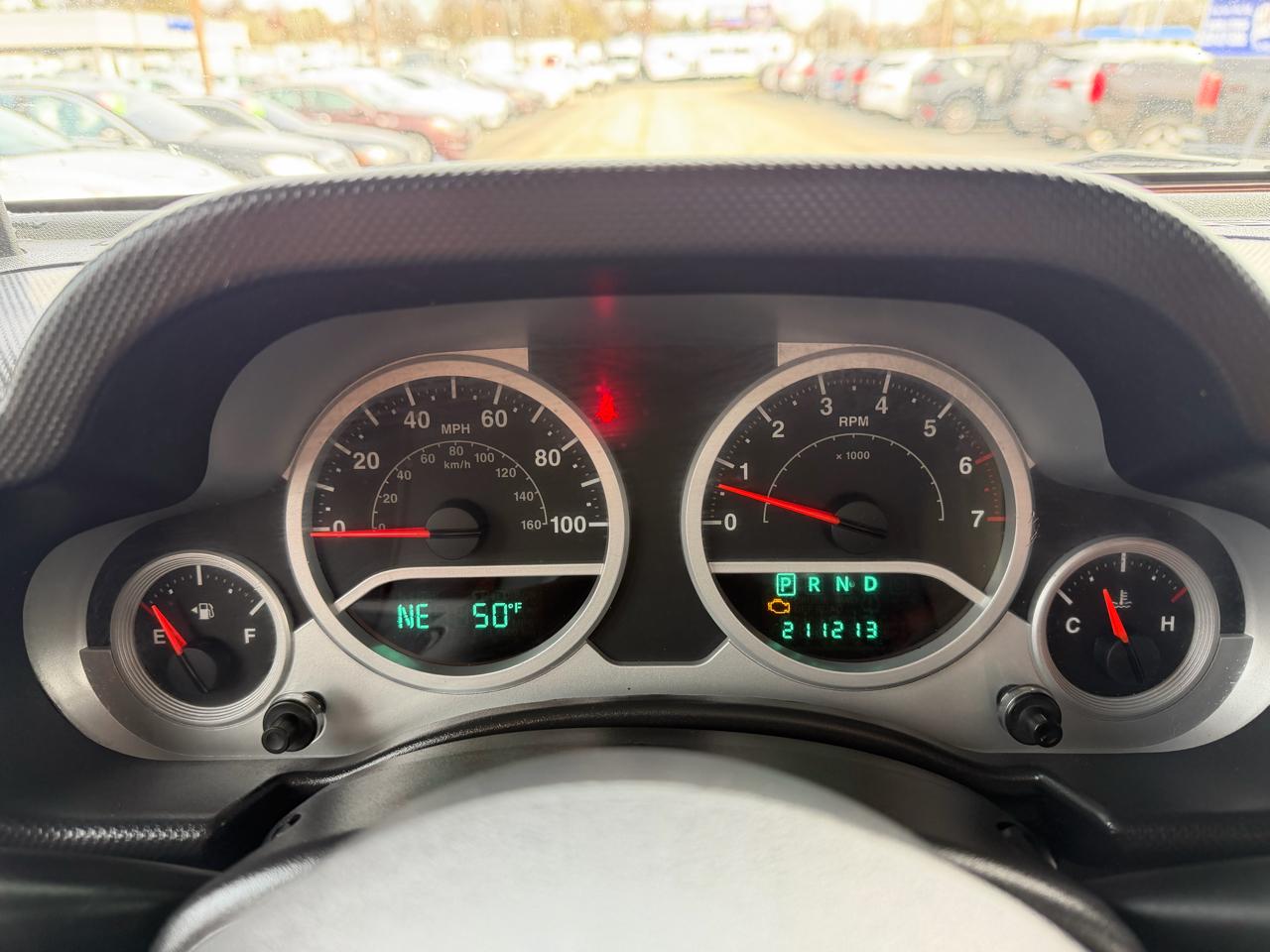 Jeep Wrangler 4WD 4dr Unlimited Sahara 2008