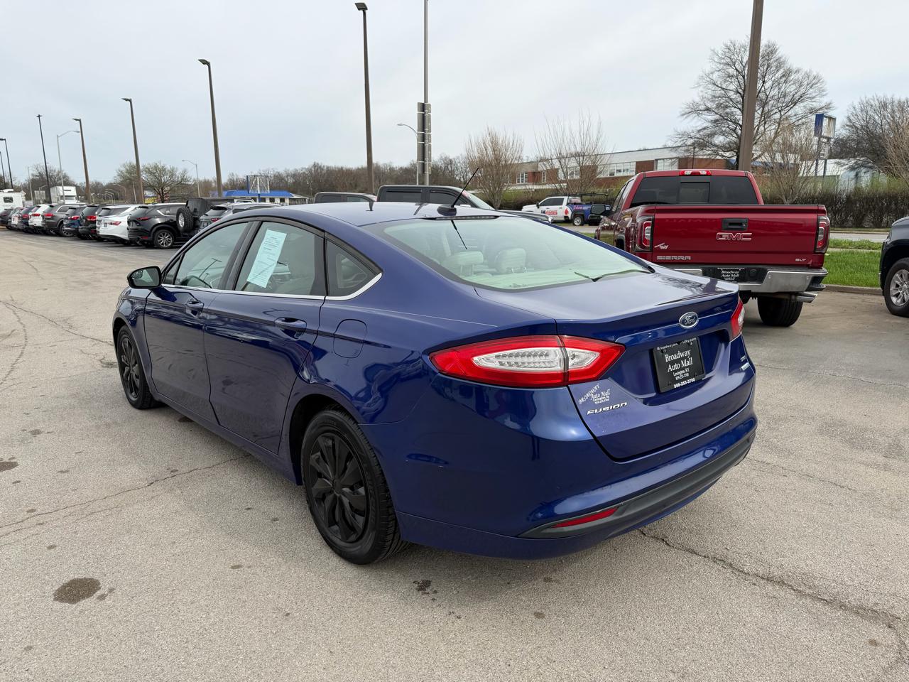 Ford Fusion SE 2016