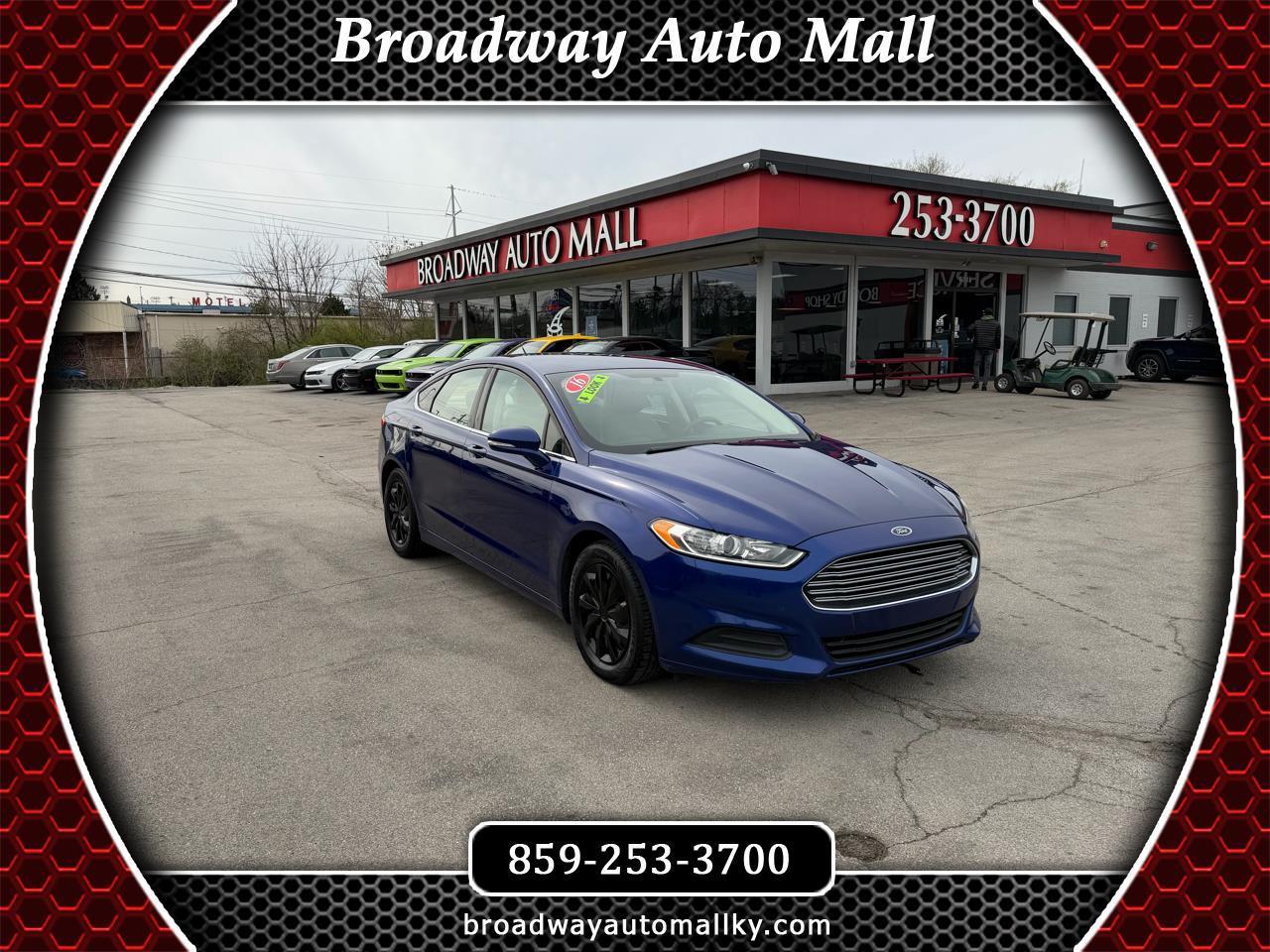 Ford Fusion SE 2016