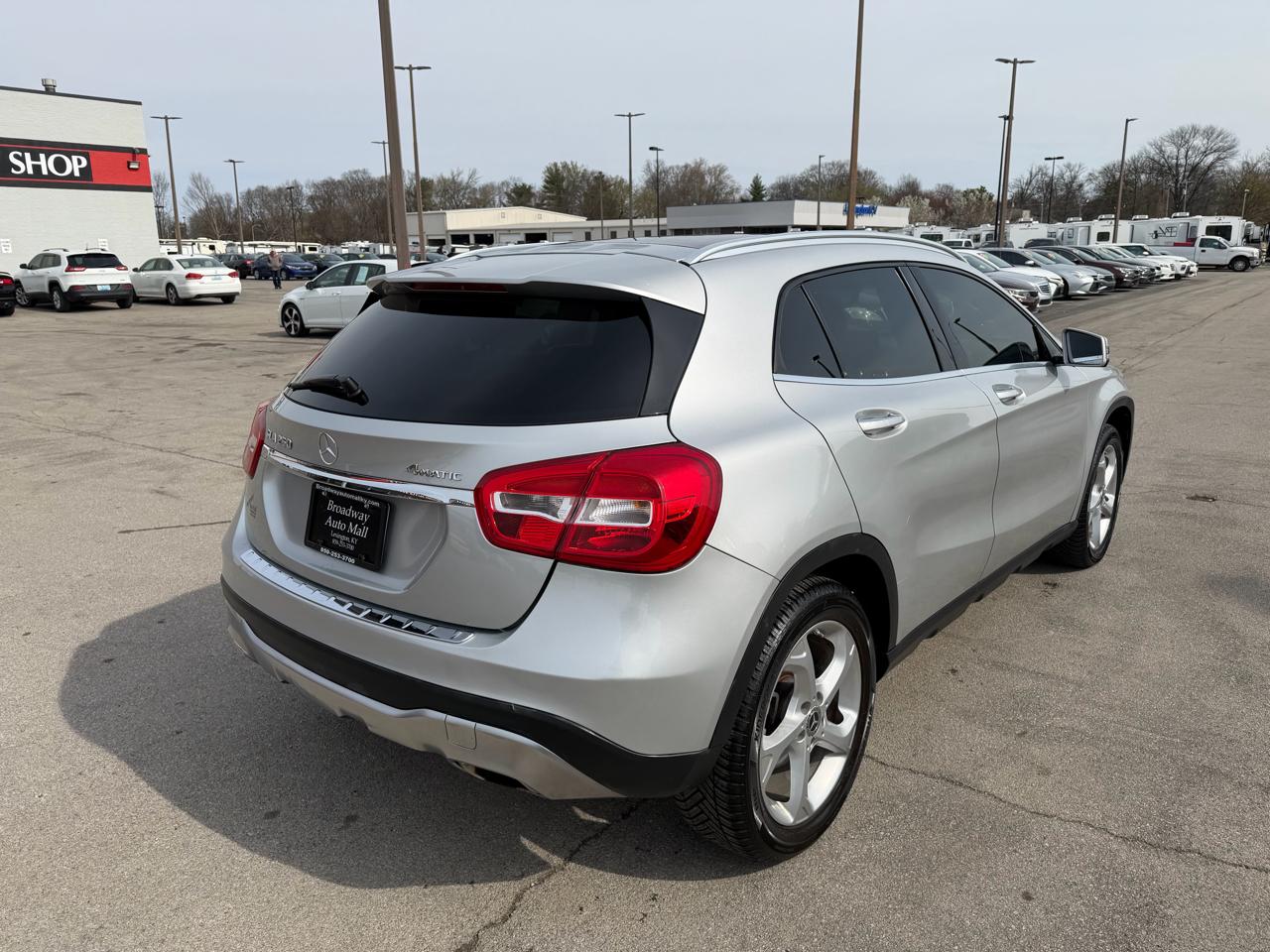 Mercedes-Benz GLA GLA 250 4MATIC SUV 2018