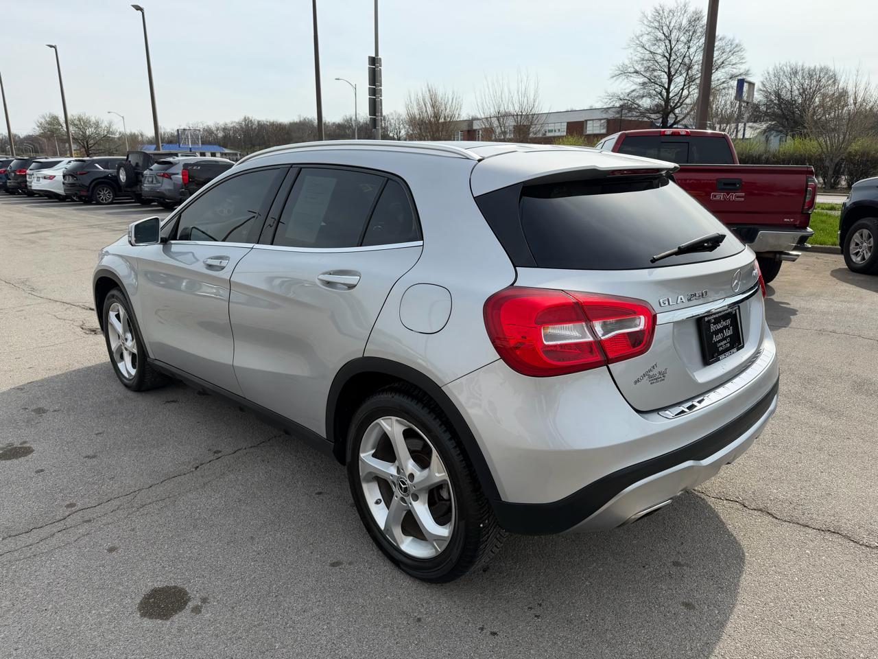 Mercedes-Benz GLA GLA 250 4MATIC SUV 2018