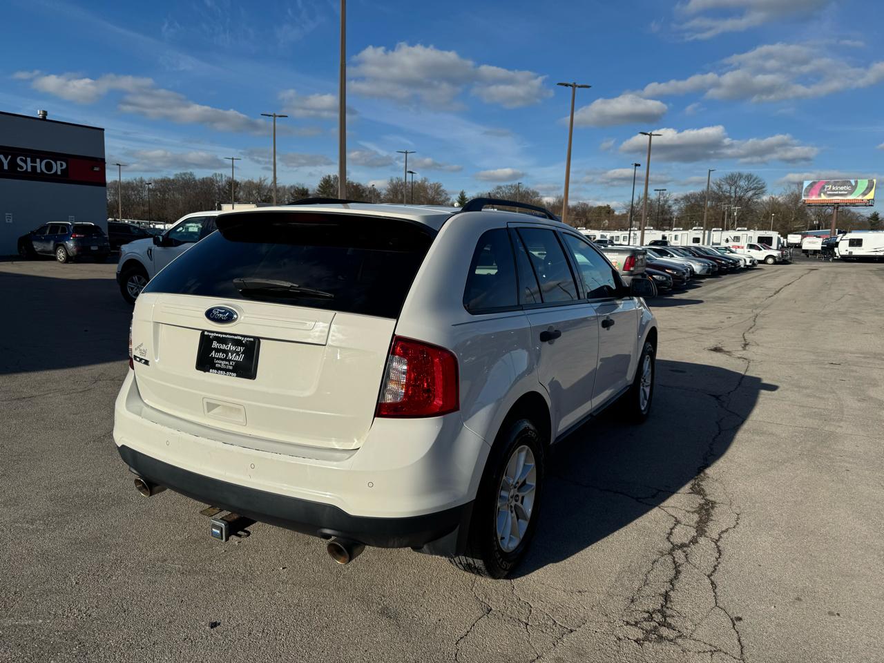 Ford Edge 4dr SE FWD 2013