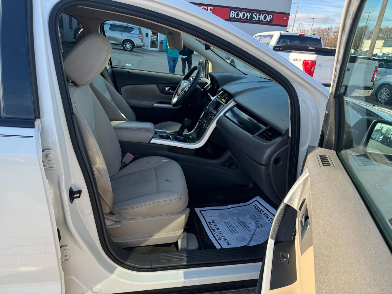 Ford Edge 4dr SE FWD 2013