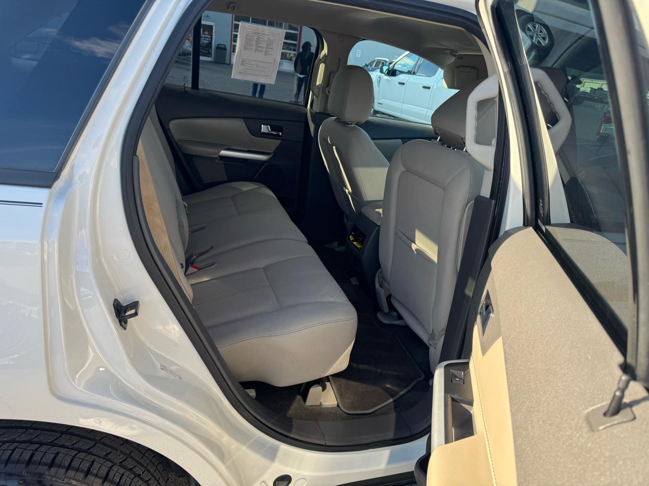 Ford Edge 4dr SE FWD 2013