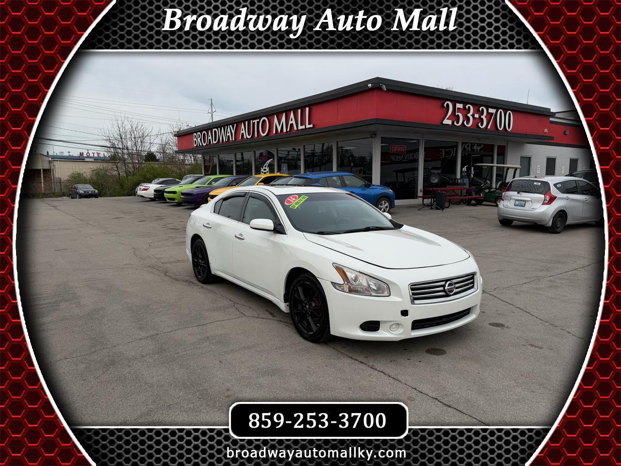 Nissan Maxima S 2014