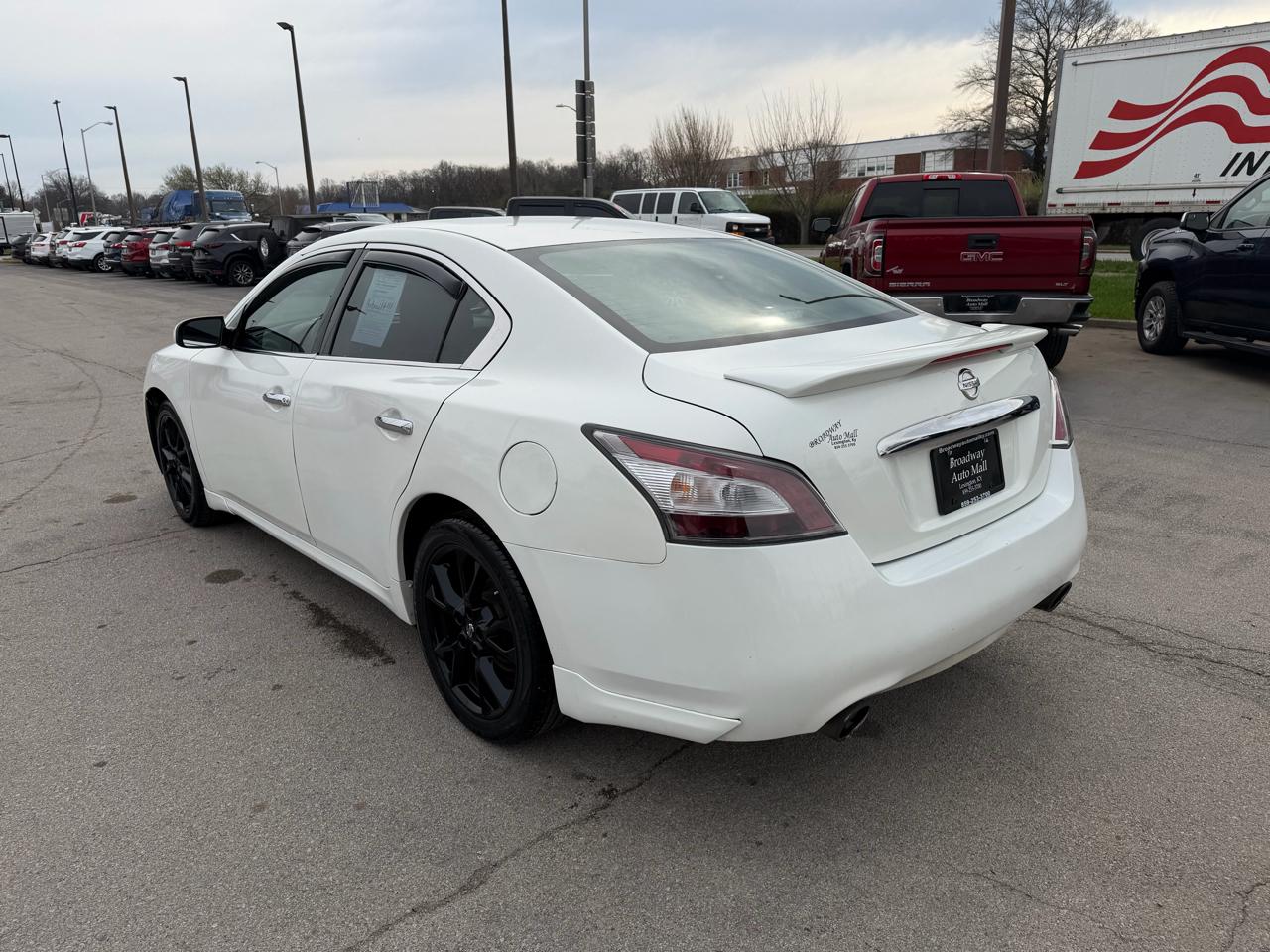 Nissan Maxima S 2014