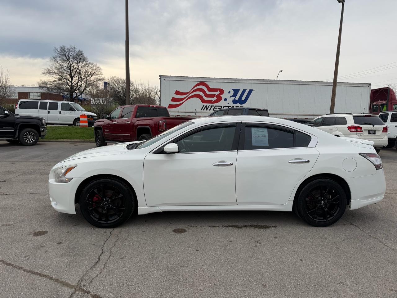 Nissan Maxima S 2014