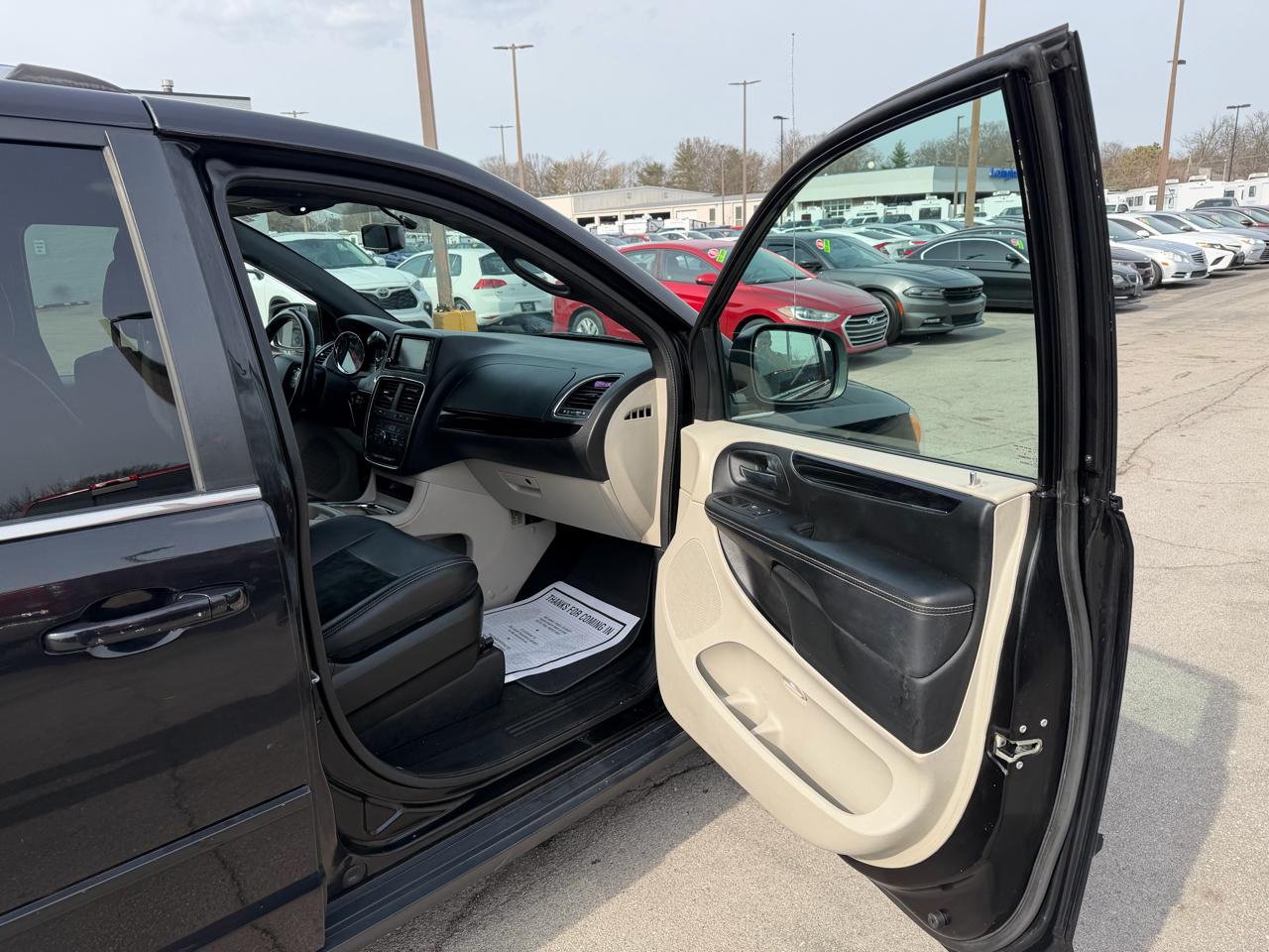 Dodge Grand Caravan SXT 2017