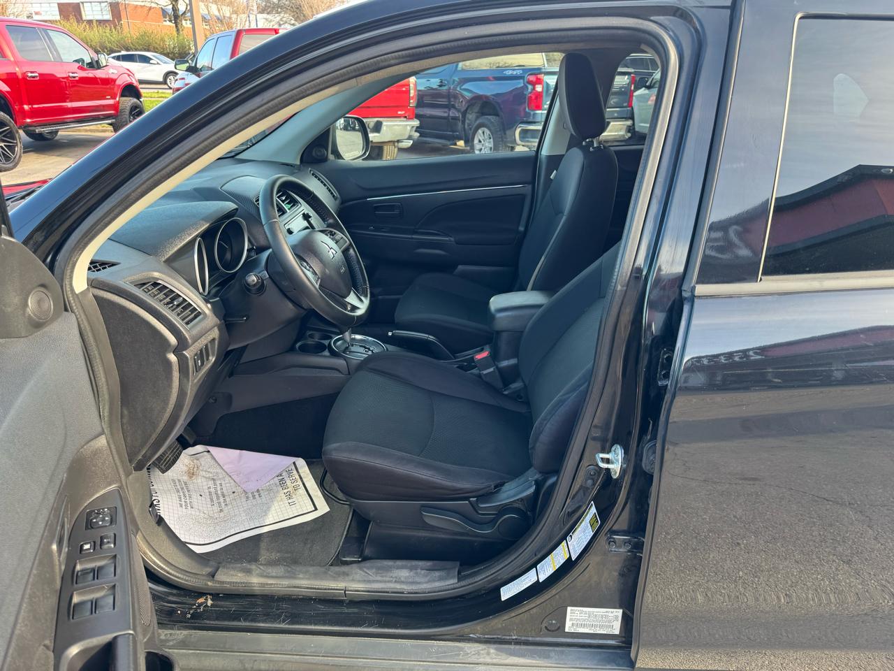 Mitsubishi Outlander Sport 2WD 4dr CVT ES 2015