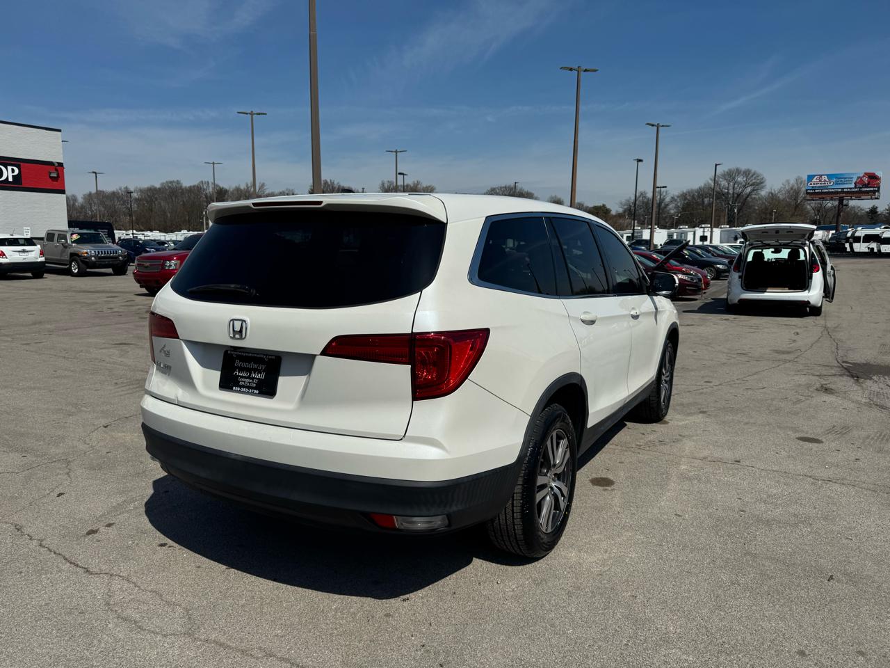 Honda Pilot EX-L w/Navigation 2WD 2017
