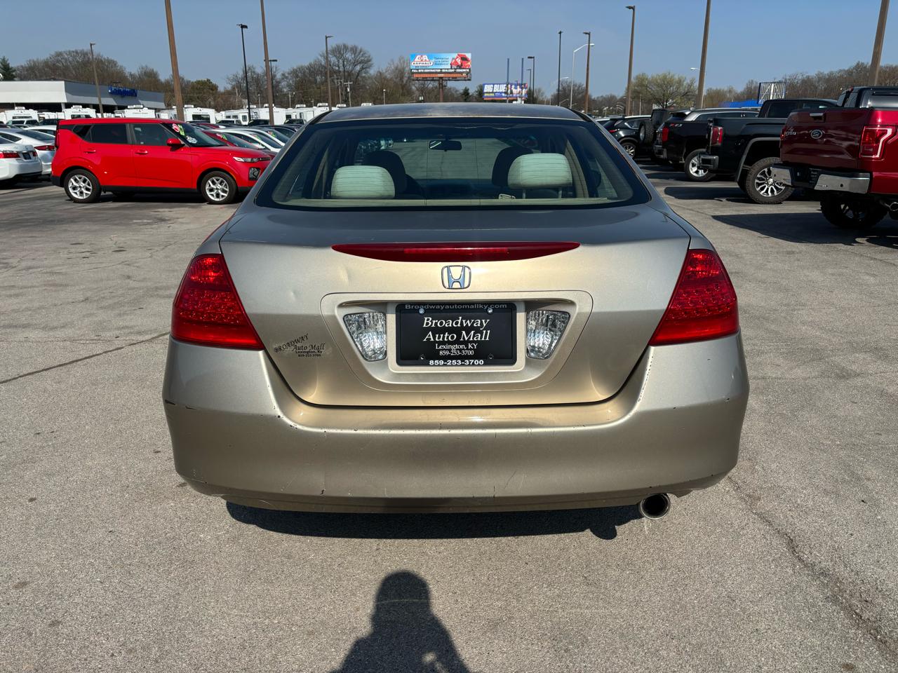 Honda Accord Sdn LX AT 2006