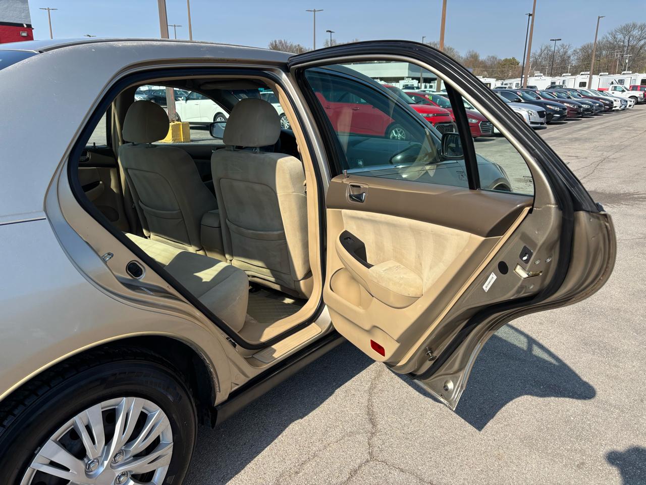 Honda Accord Sdn LX AT 2006