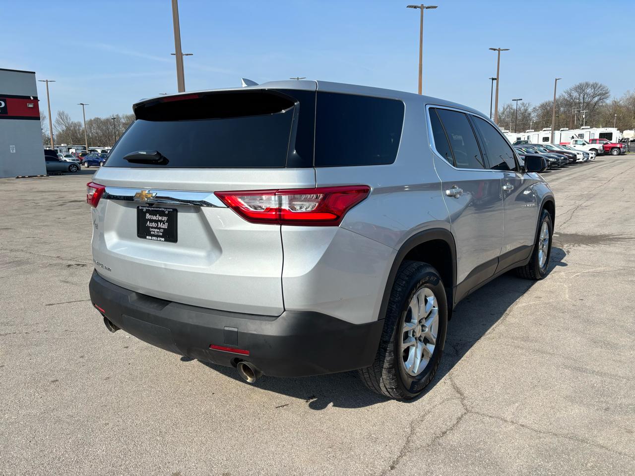 Chevrolet Traverse AWD 4dr LS w/1LS 2021