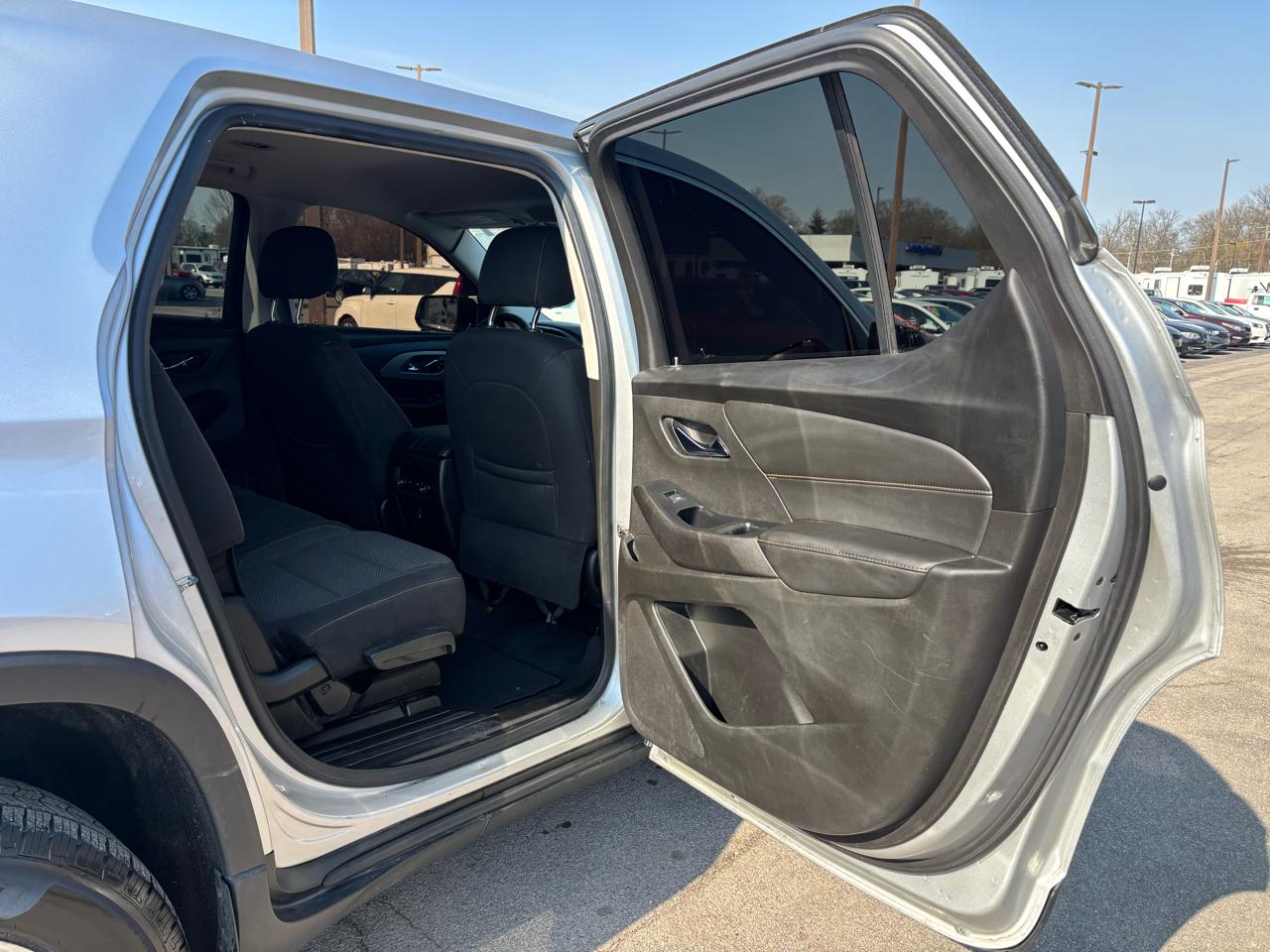 Chevrolet Traverse AWD 4dr LS w/1LS 2021