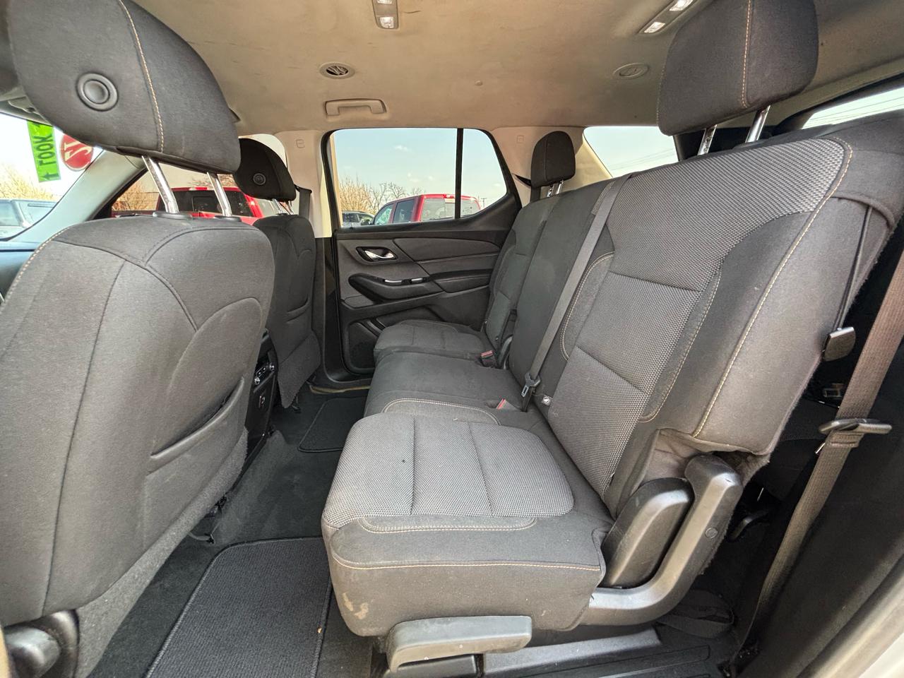 Chevrolet Traverse AWD 4dr LS w/1LS 2021