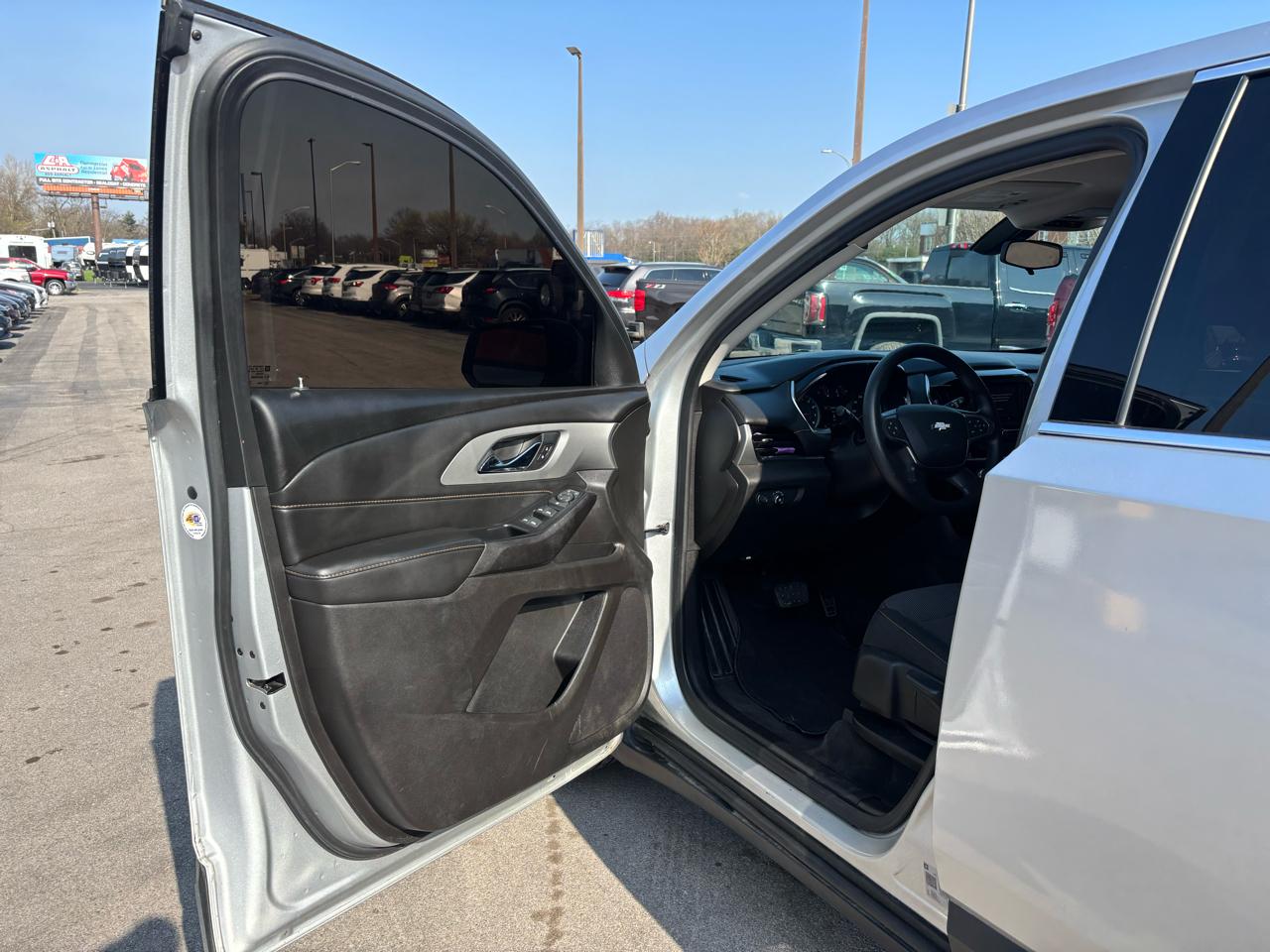 Chevrolet Traverse AWD 4dr LS w/1LS 2021