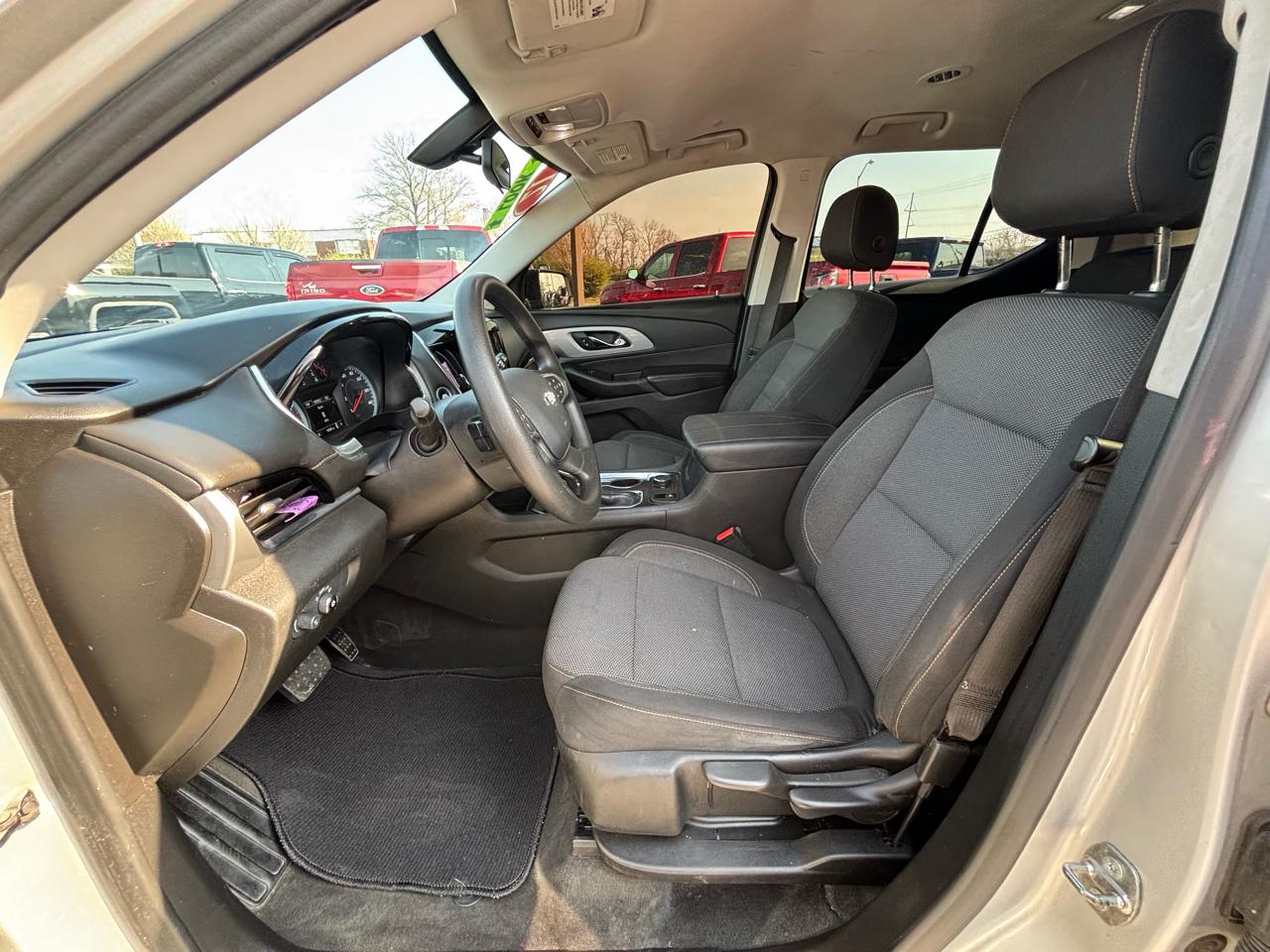 Chevrolet Traverse AWD 4dr LS w/1LS 2021