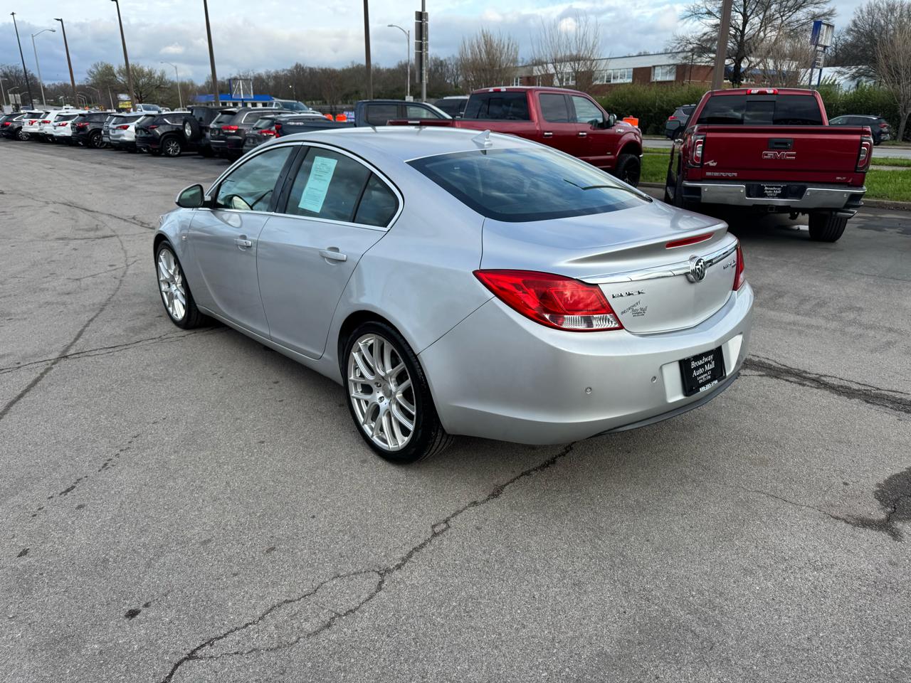 Buick Regal 4dr Sdn CXL RL5 (Russelsheim) *Ltd Avail* 2011