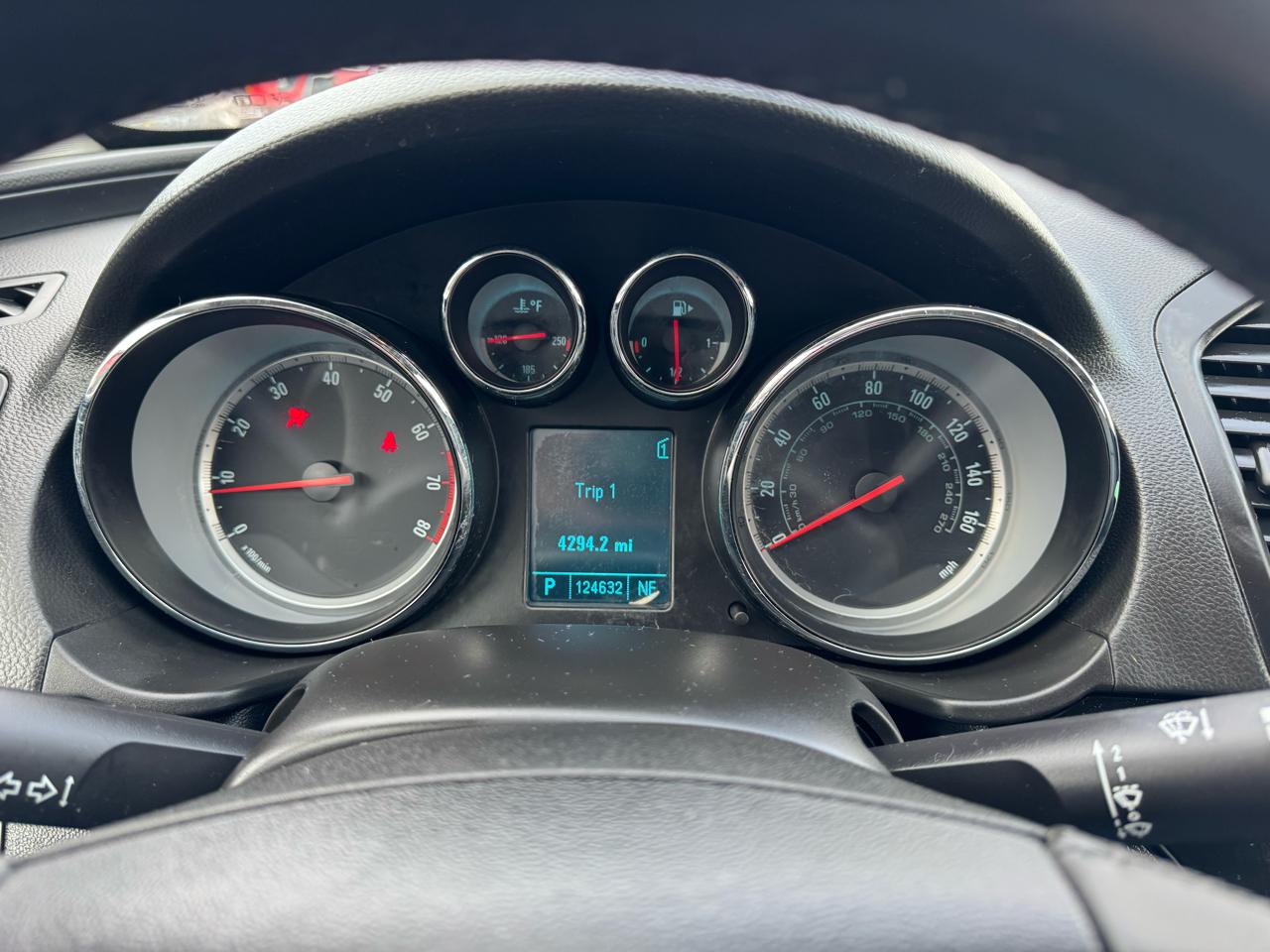 Buick Regal 4dr Sdn CXL RL5 (Russelsheim) *Ltd Avail* 2011