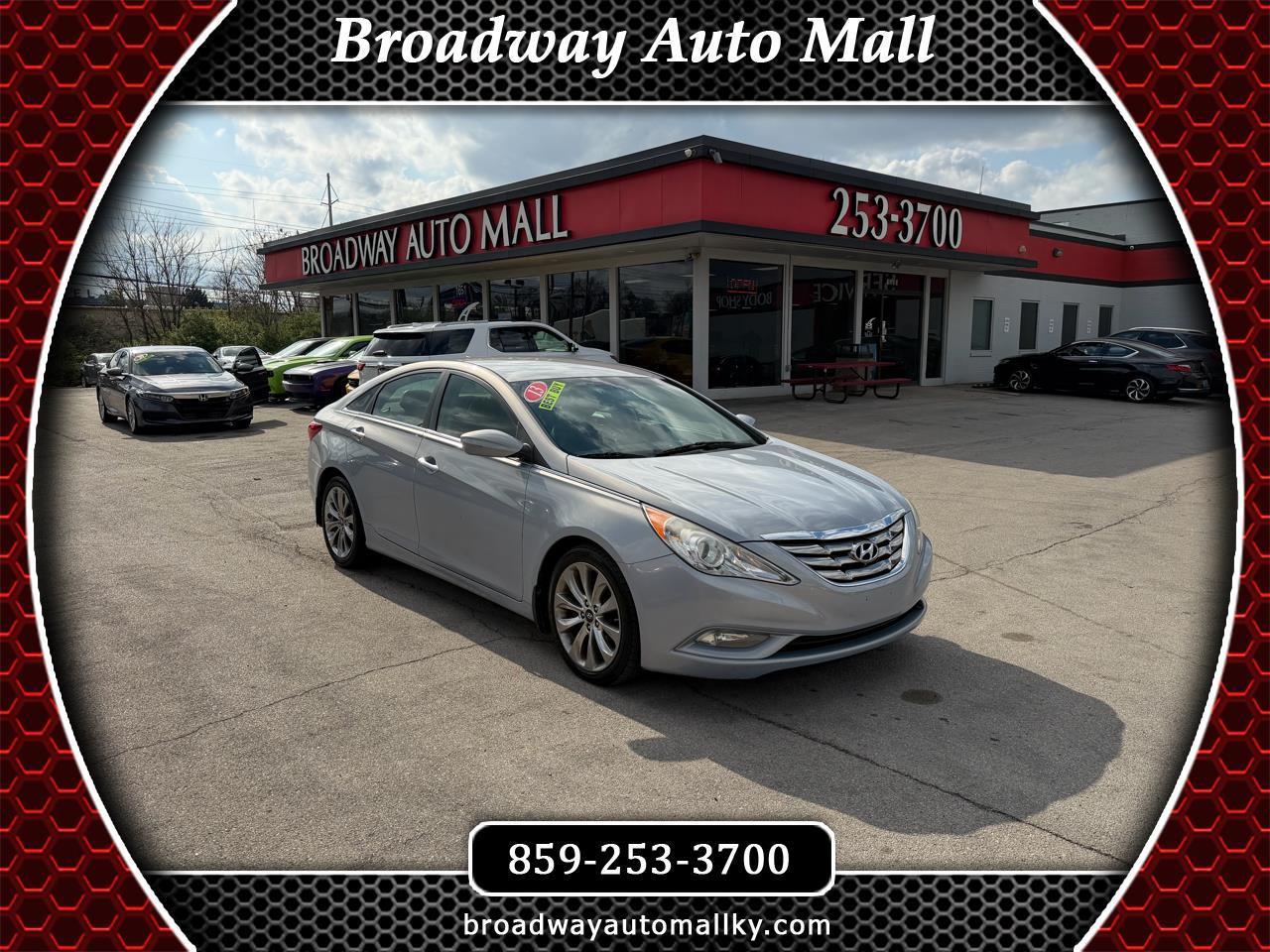 2013 Hyundai Sonata 4dr Sdn 2.4L Auto SE