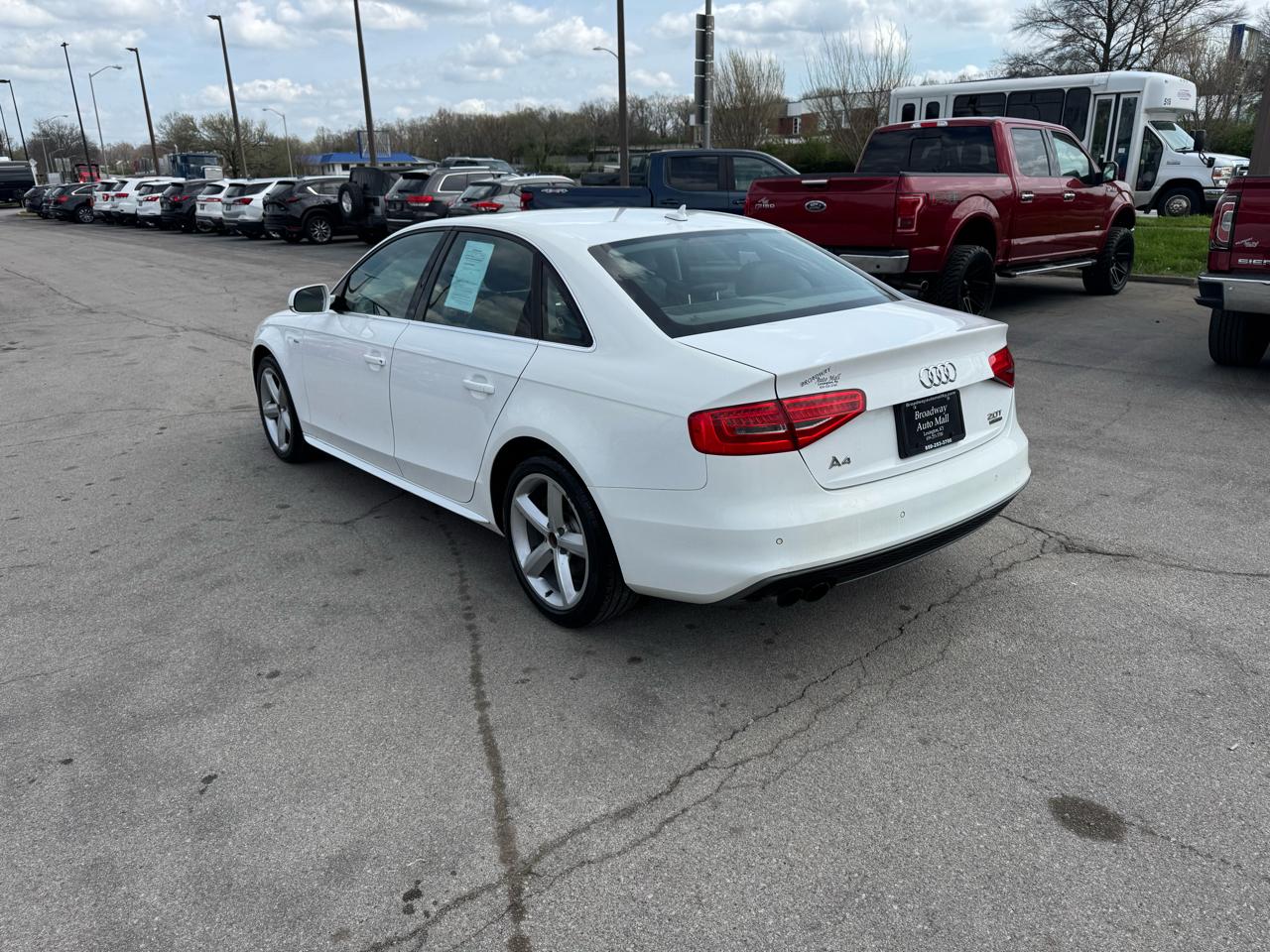 Audi A4 4dr Sdn Auto quattro 2.0T Premium Plus 2015