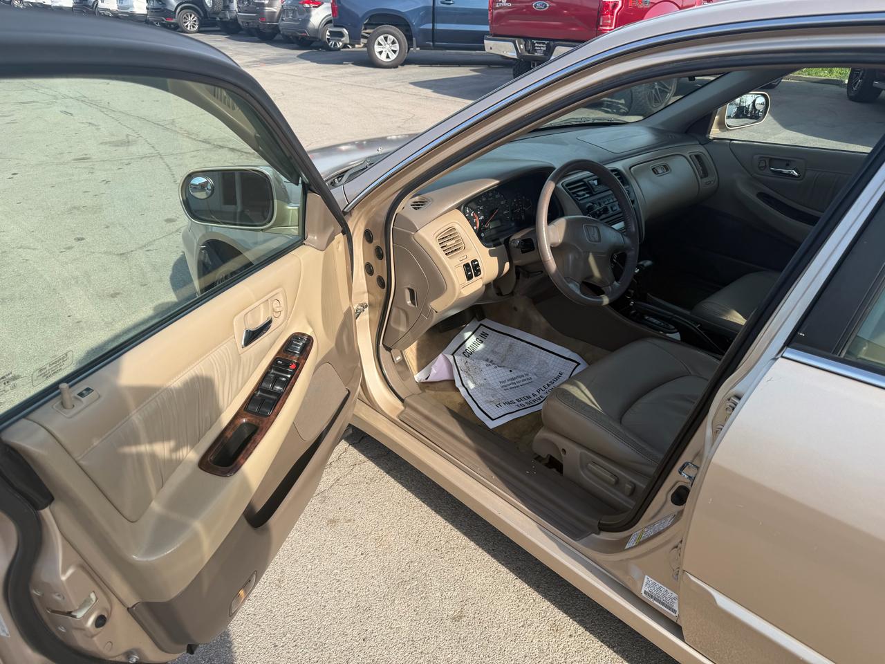 Honda Accord Sdn 4dr Sdn EX Auto w/Leather 2000