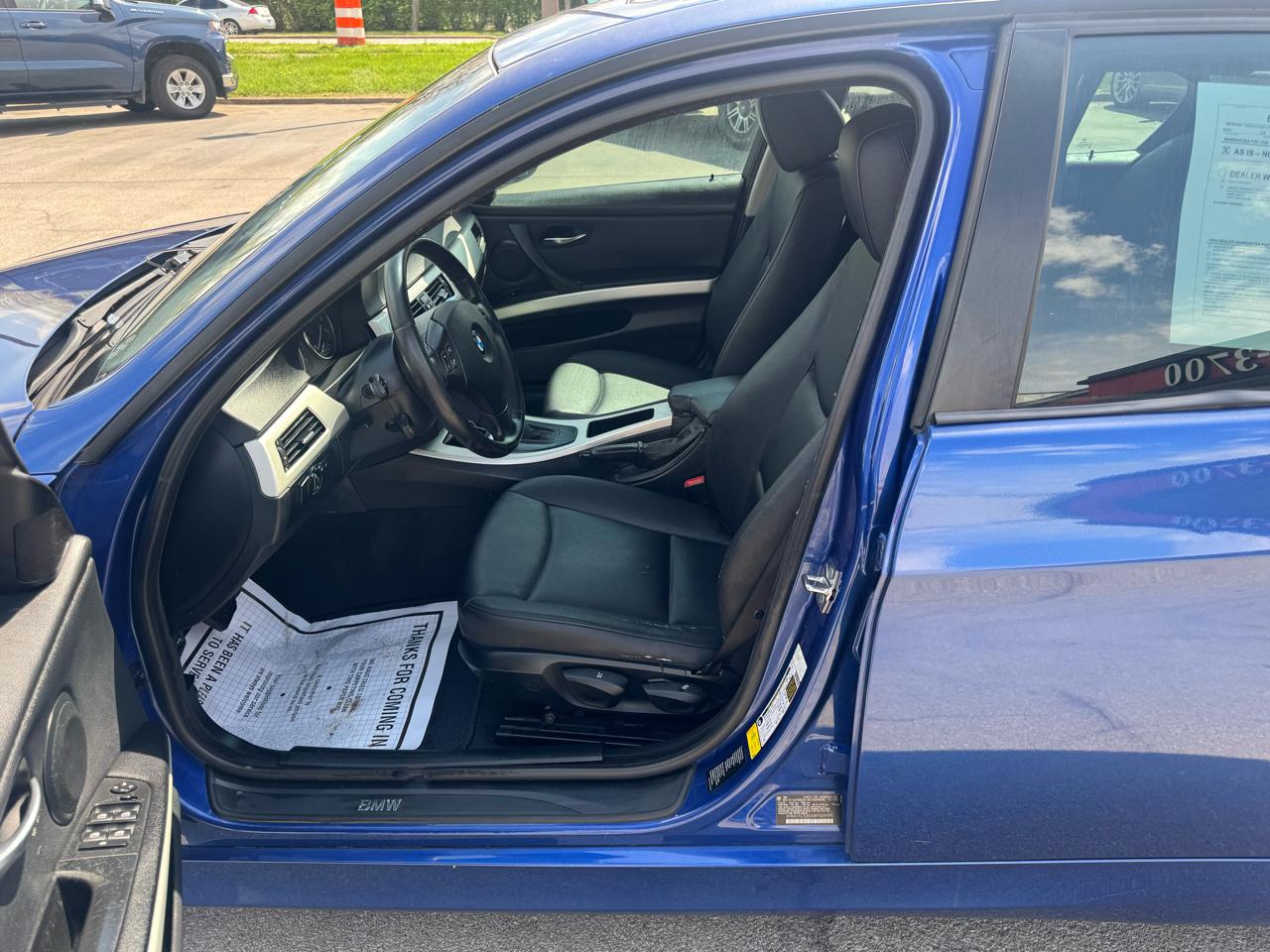 BMW 3 Series 4dr Sdn 328i RWD SULEV 2008