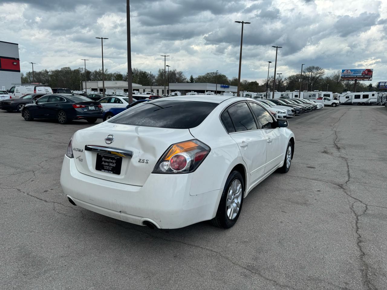 Nissan Altima 4dr Sdn I4 CVT 2.5 S 2012