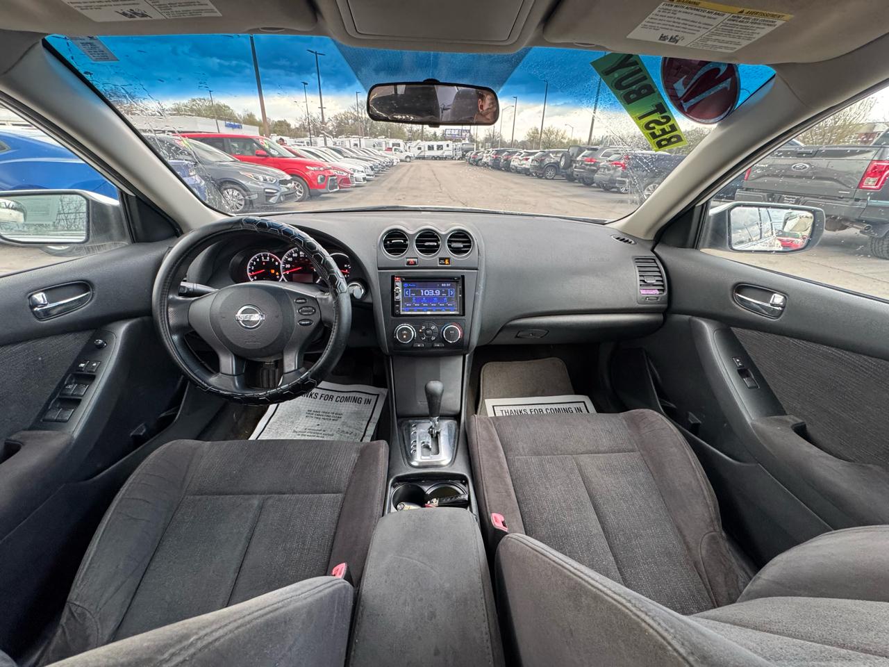 Nissan Altima 4dr Sdn I4 CVT 2.5 S 2012