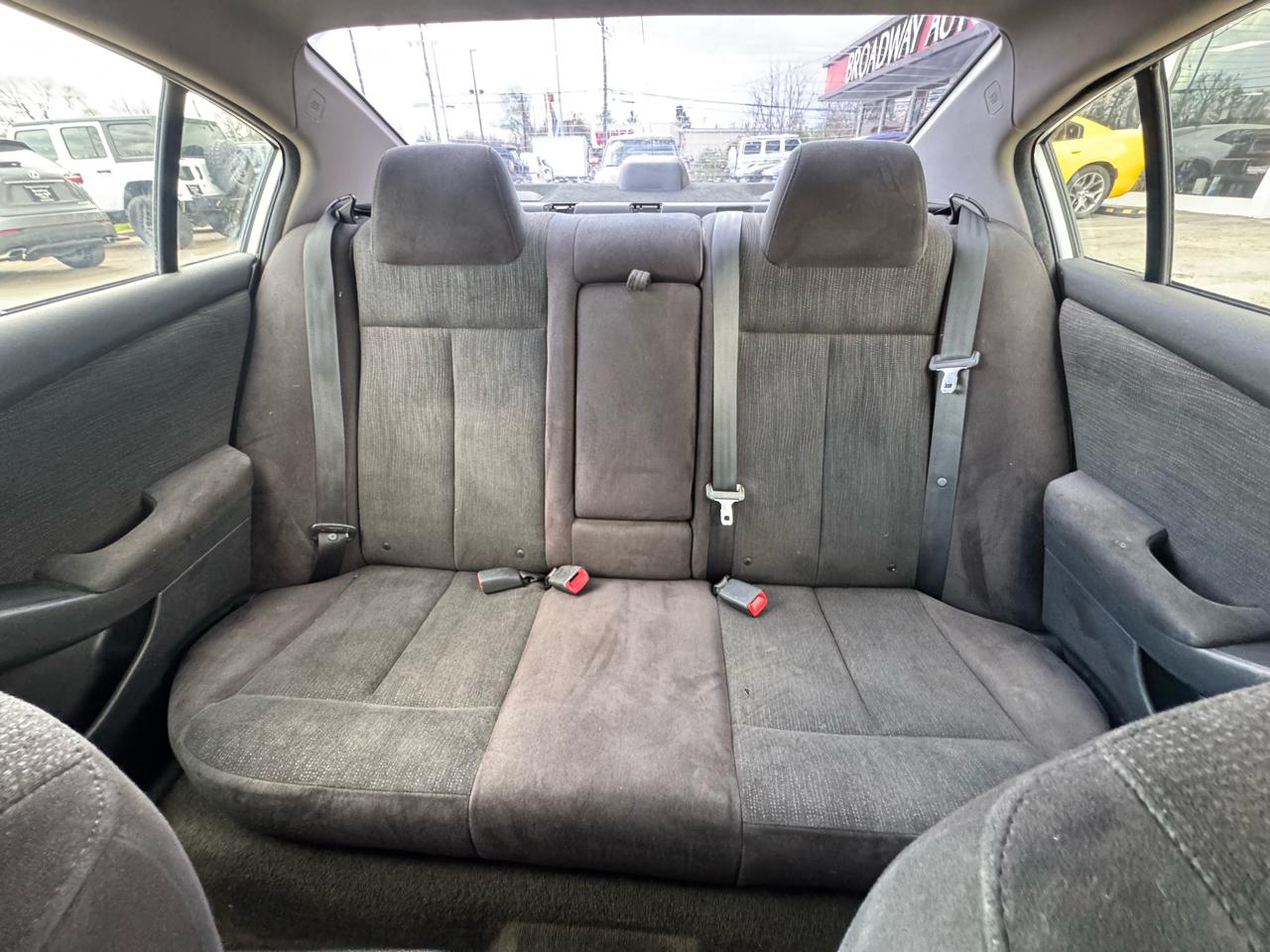 Nissan Altima 4dr Sdn I4 CVT 2.5 S 2012