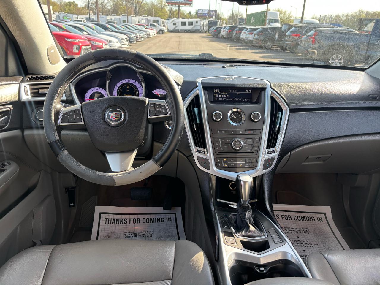 Cadillac SRX FWD 4dr Base 2010