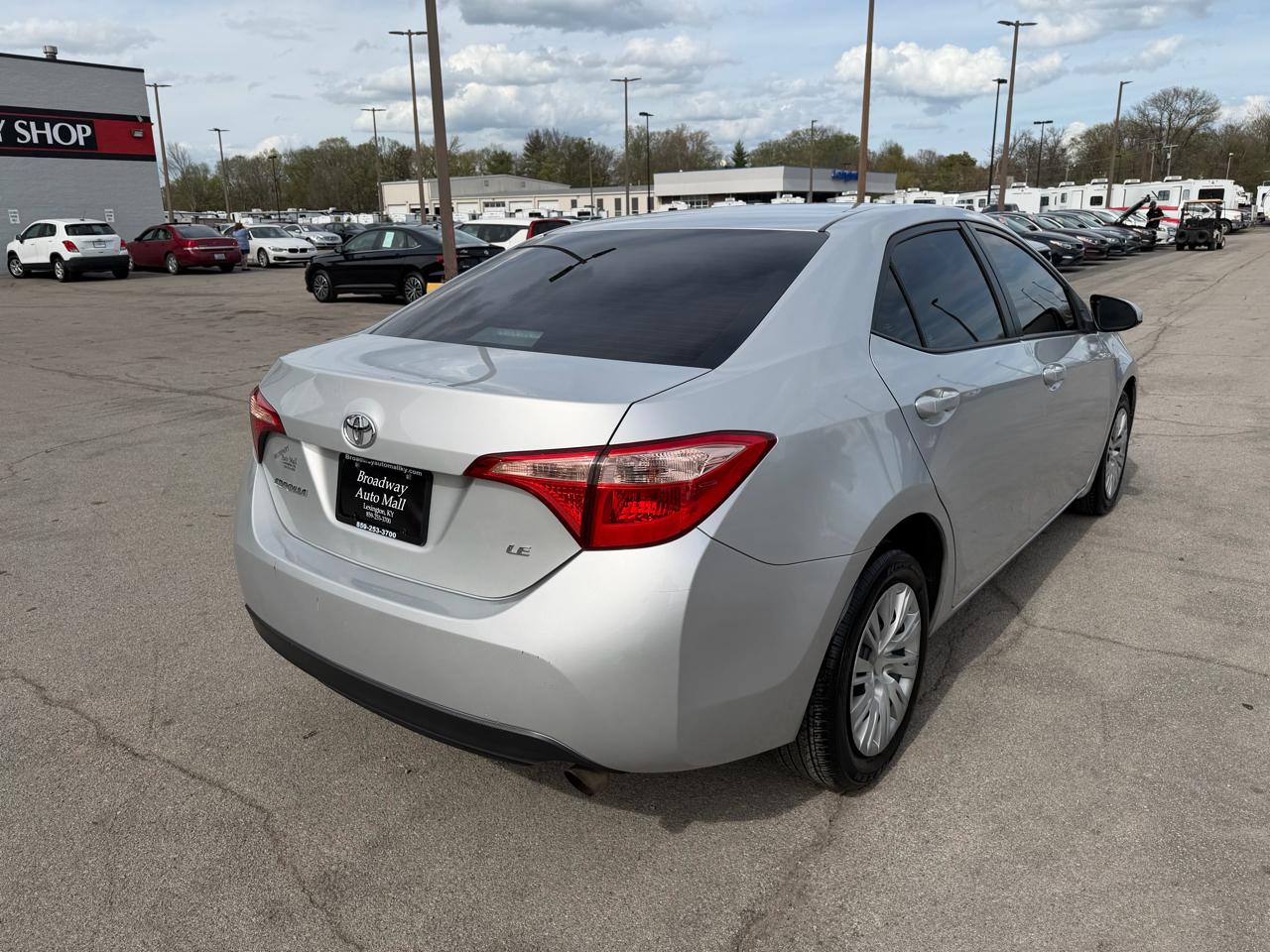 Toyota Corolla LE 2019