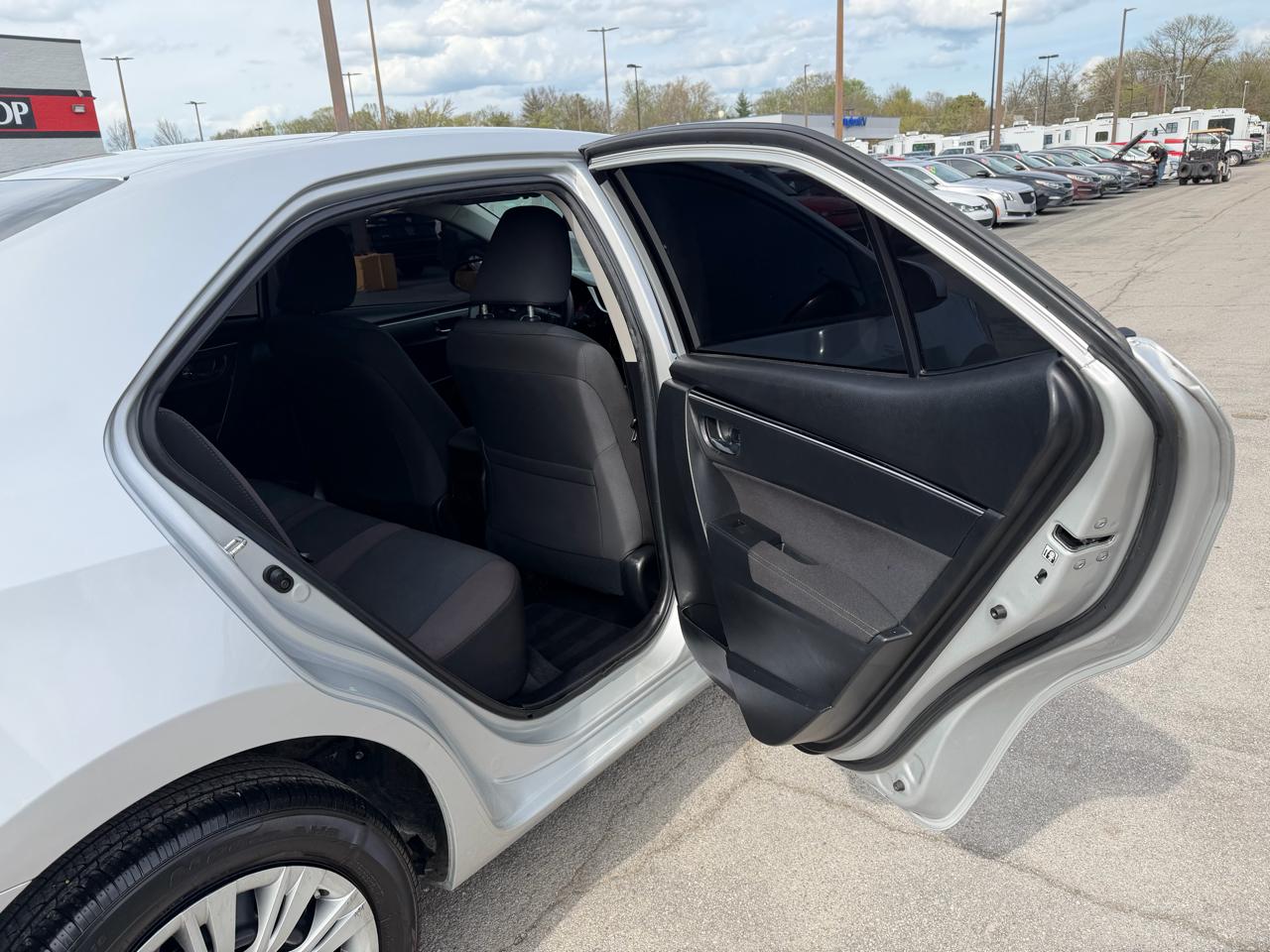 Toyota Corolla LE 2019