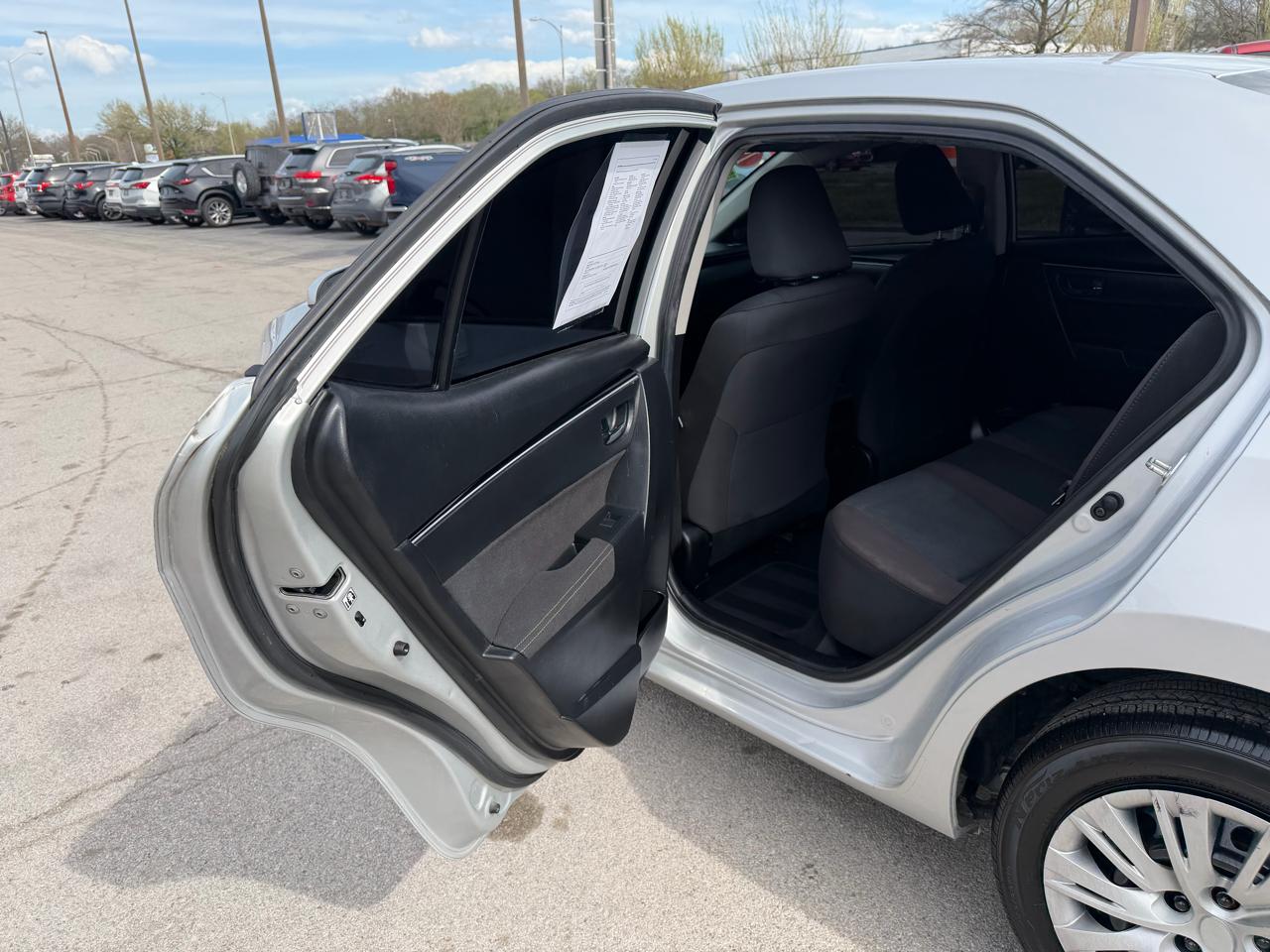 Toyota Corolla LE 2019