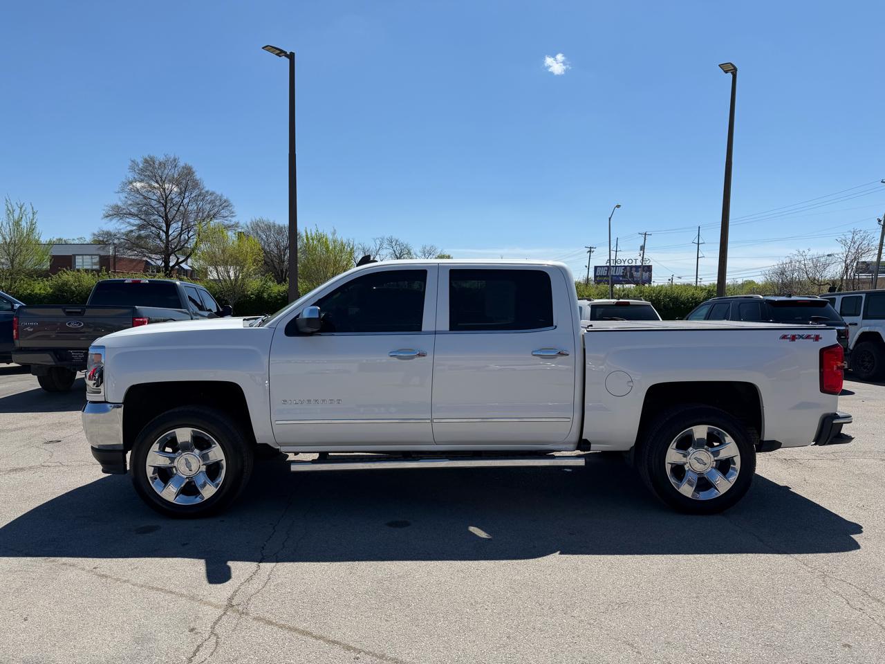 Chevrolet Silverado 1500 4WD Crew Cab 143.5" LTZ w/1LZ 2016