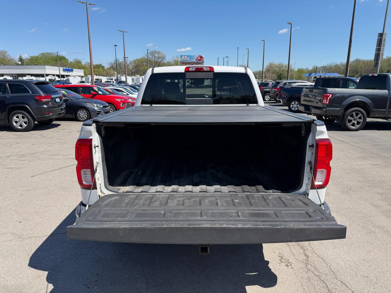 Chevrolet Silverado 1500 4WD Crew Cab 143.5" LTZ w/1LZ 2016