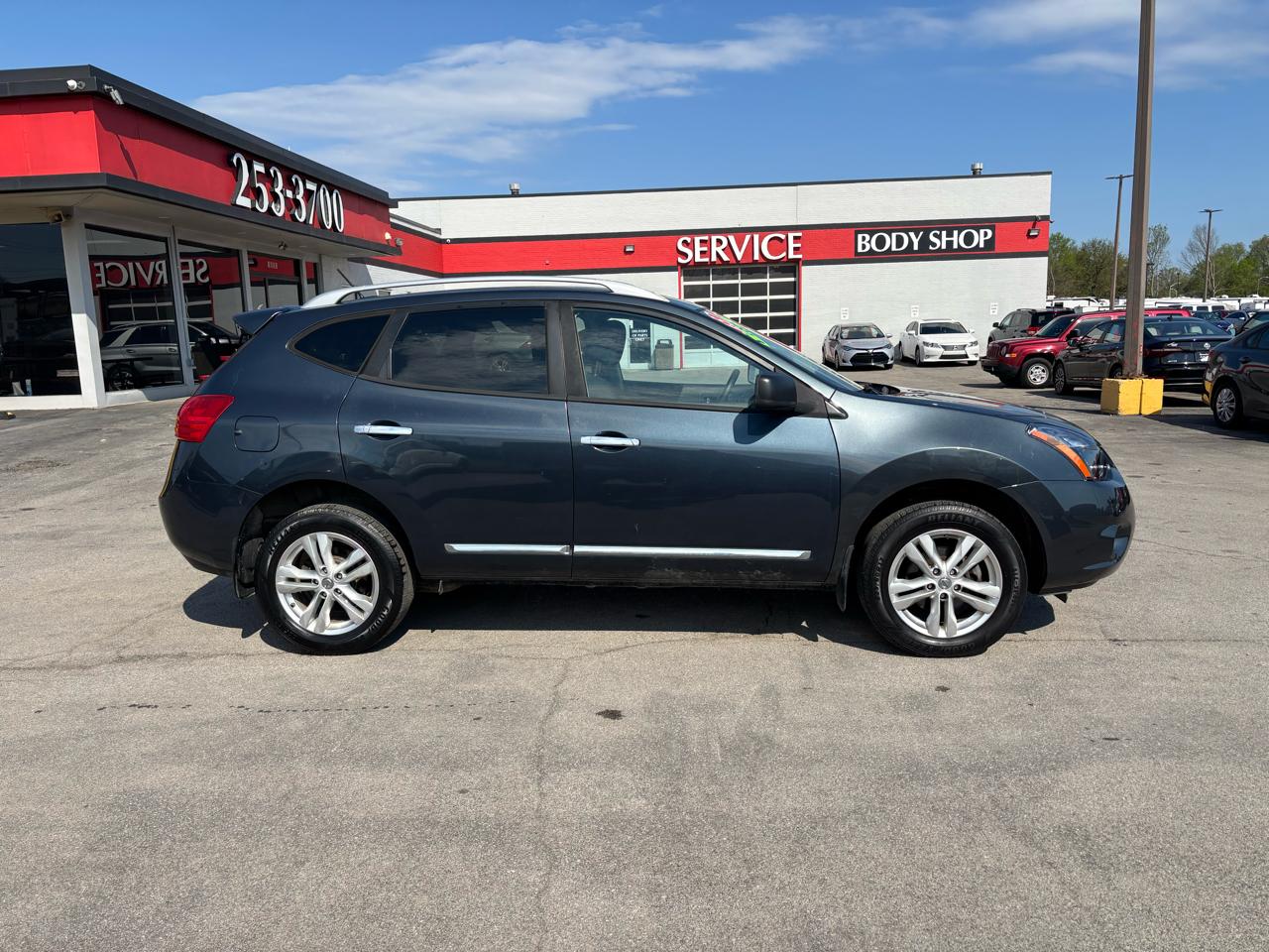 Nissan Rogue Select FWD 4dr S 2015