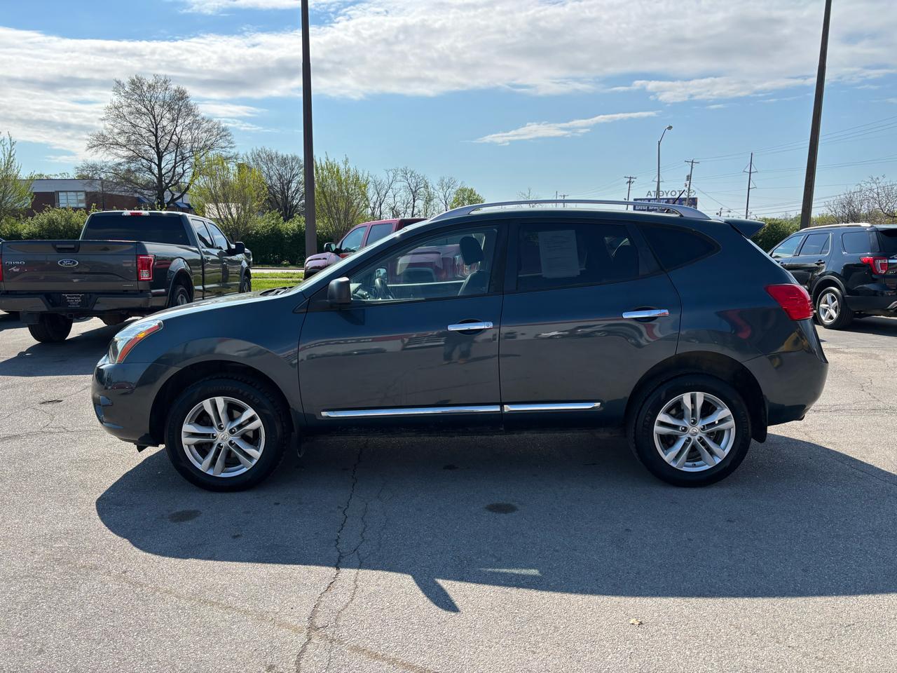 Nissan Rogue Select FWD 4dr S 2015