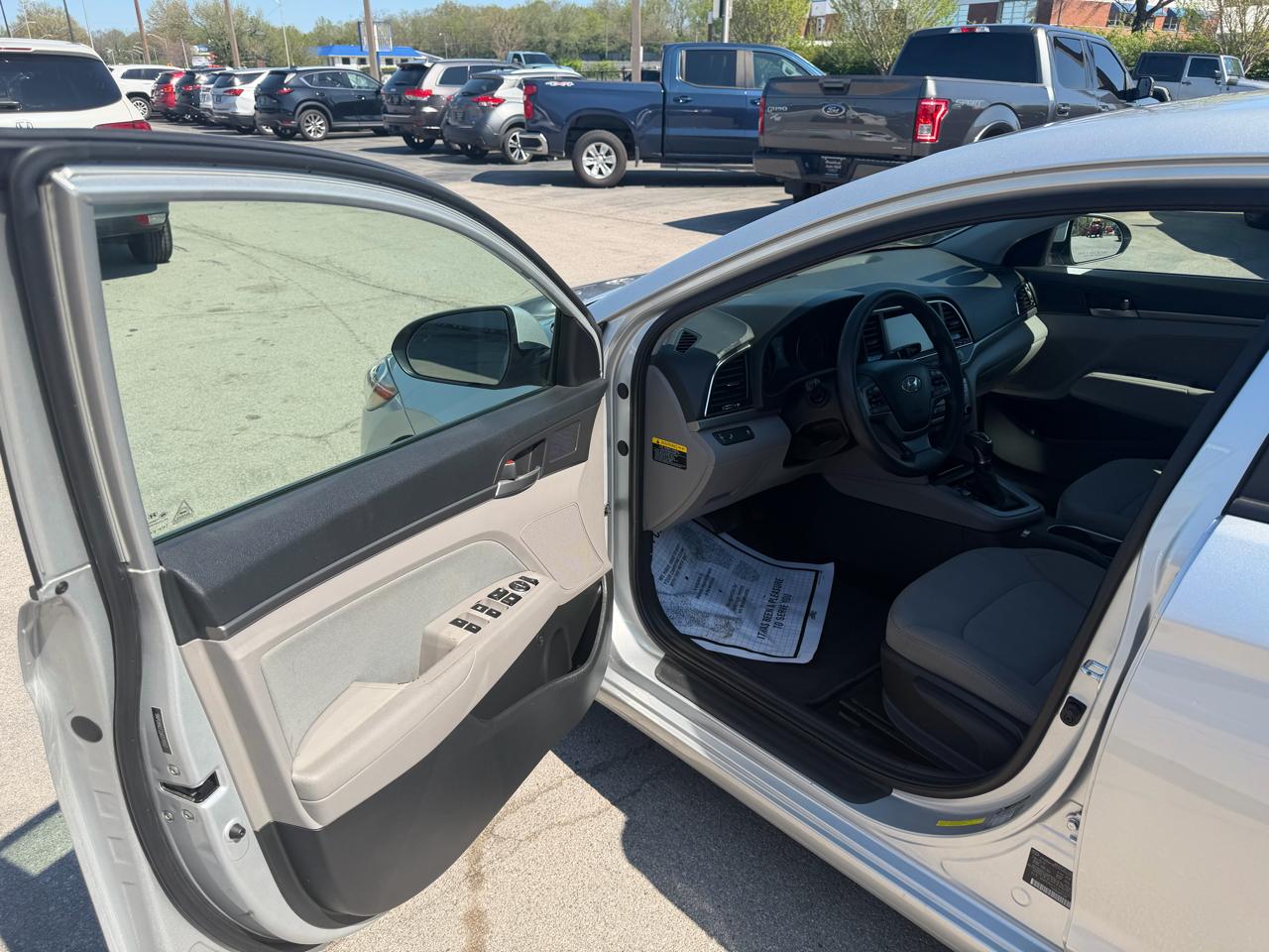 Hyundai Elantra SEL 2.0L Auto (Alabama) 2018