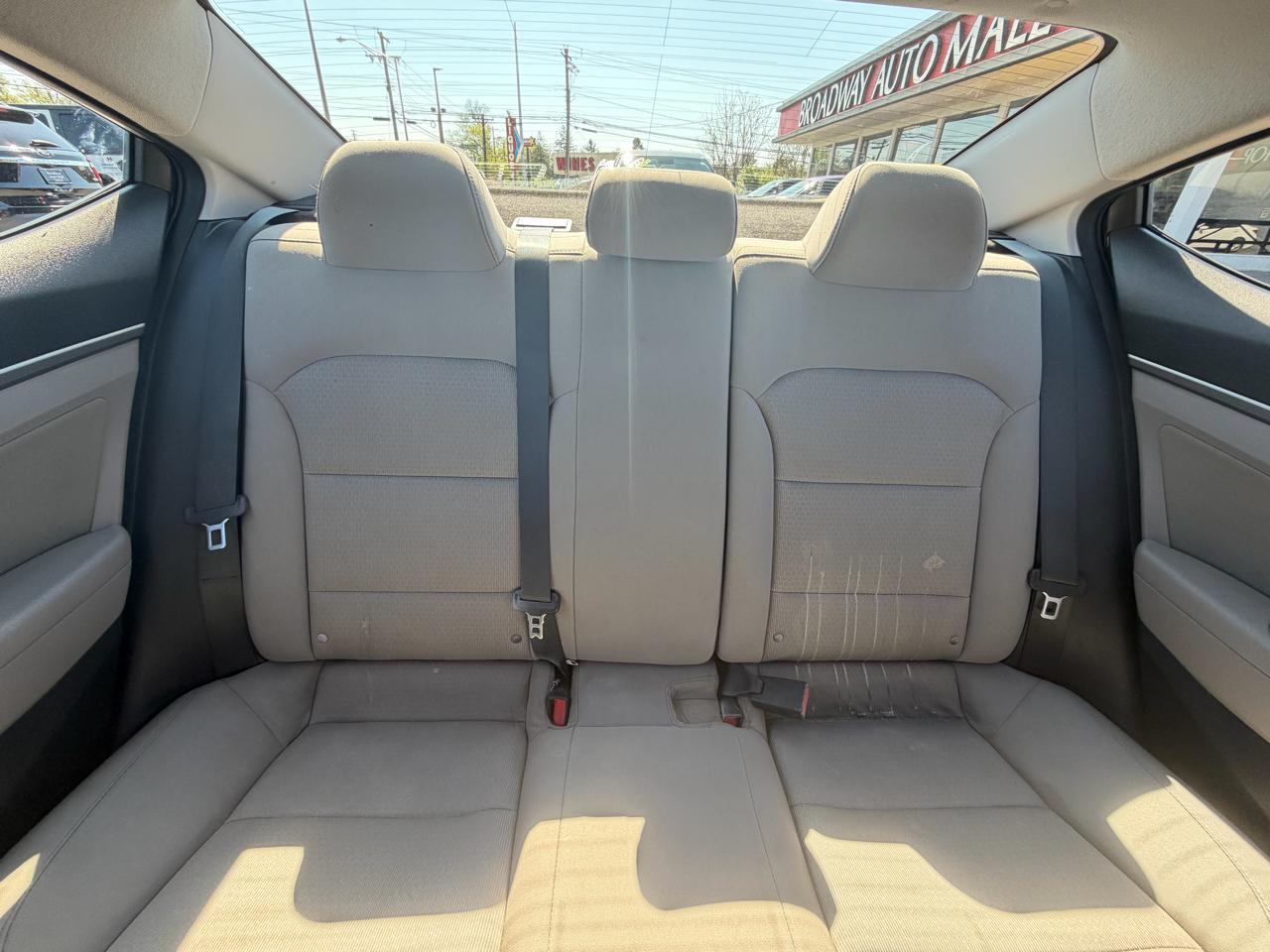 Hyundai Elantra SEL 2.0L Auto (Alabama) 2018