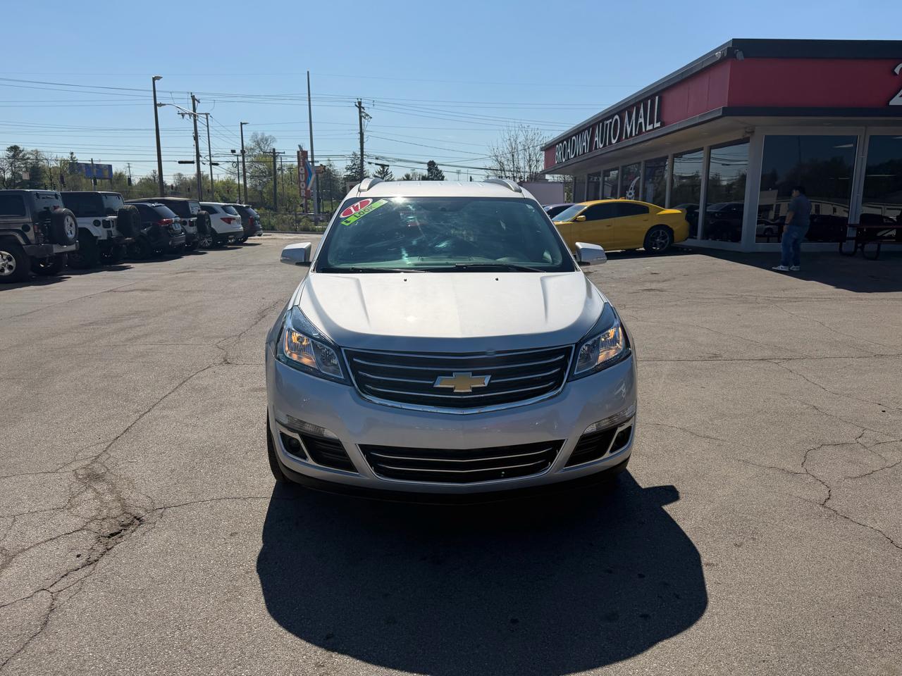 Chevrolet Traverse AWD 4dr LT w/2LT 2017