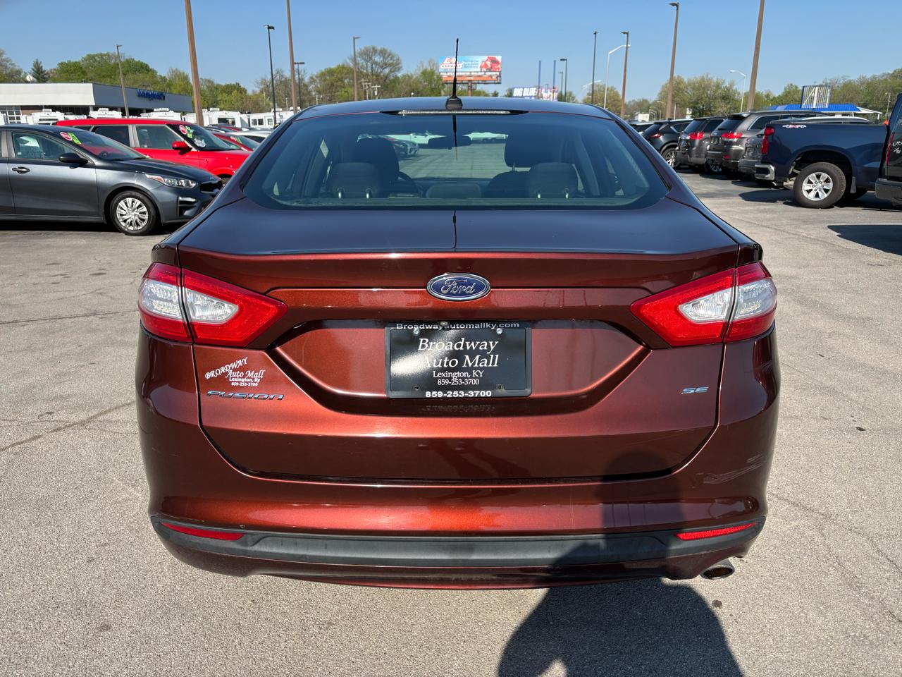 Ford Fusion 4dr Sdn SE FWD 2015