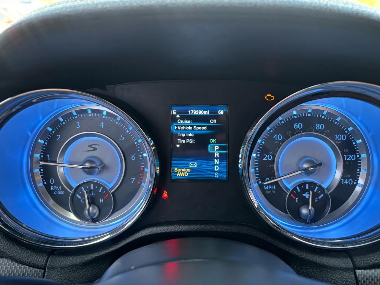 Chrysler 300 4dr Sdn 300S AWD 2014